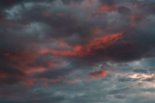 Atemberaubende Szene mit Himmel & Wolken – Anime Art