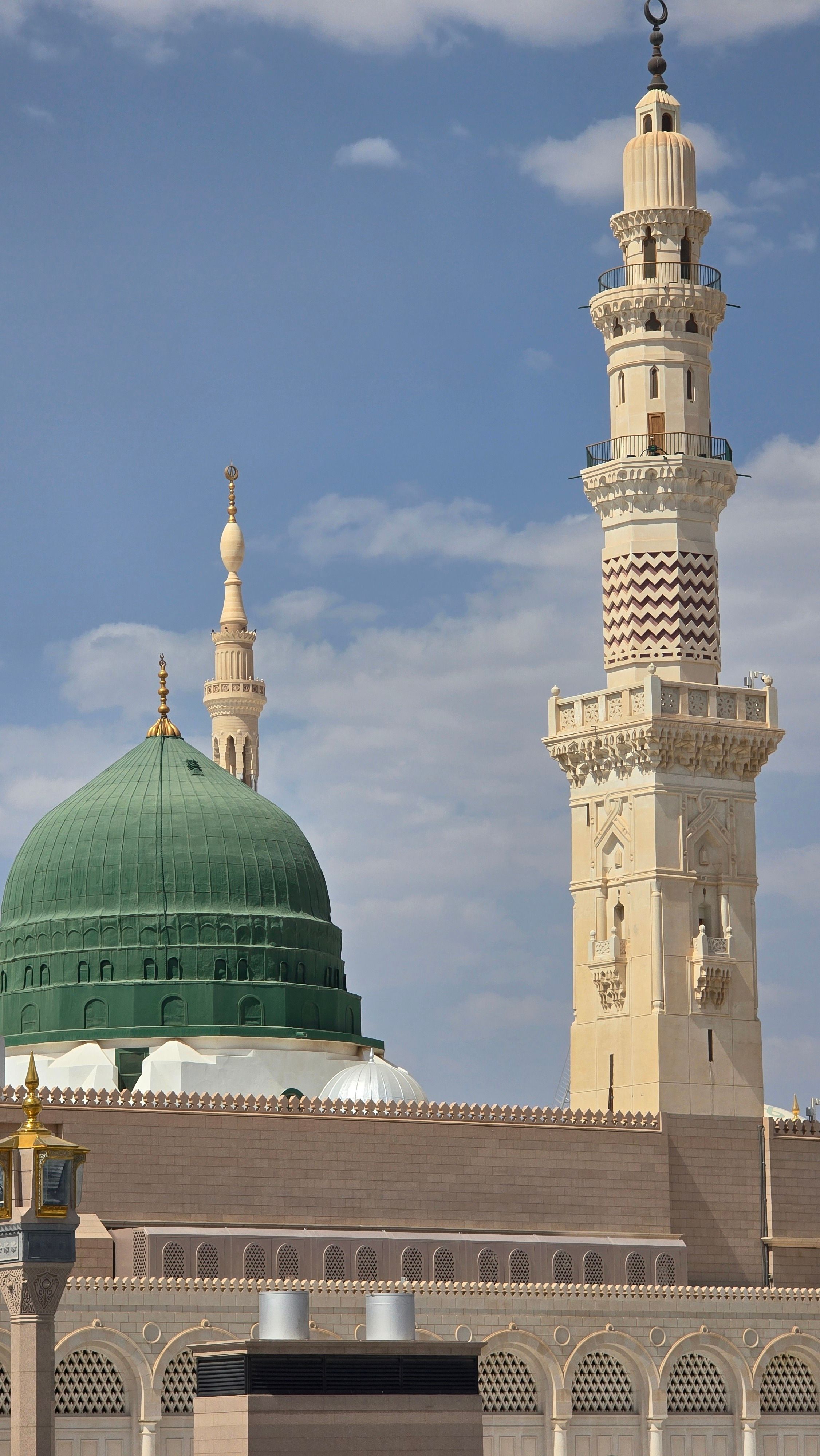 Green Dome and minaret of the Prophet's Mosque in Madinah