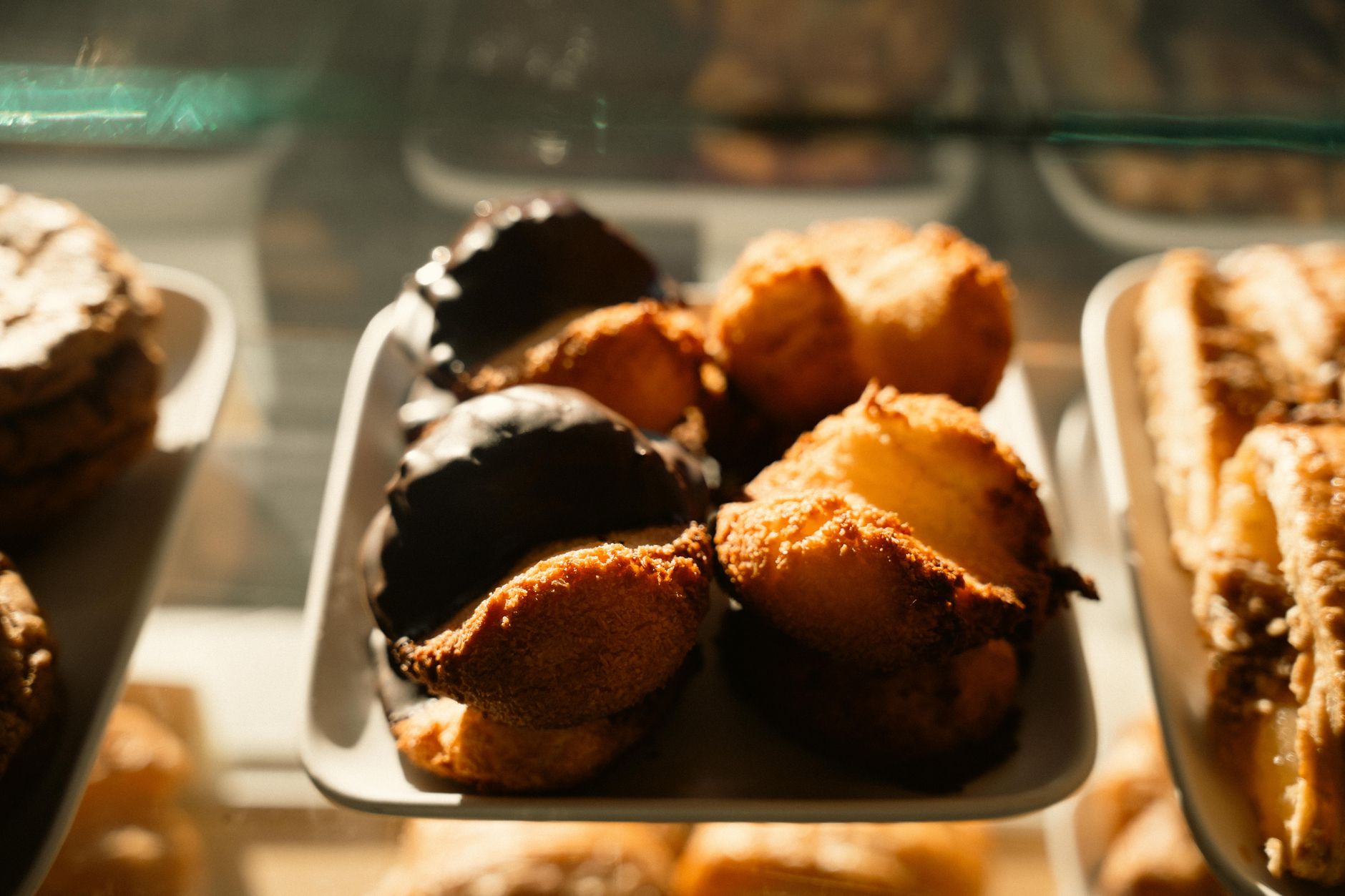 Artisan Bakery Chains Restructure Footprints as Operating Costs Surge
