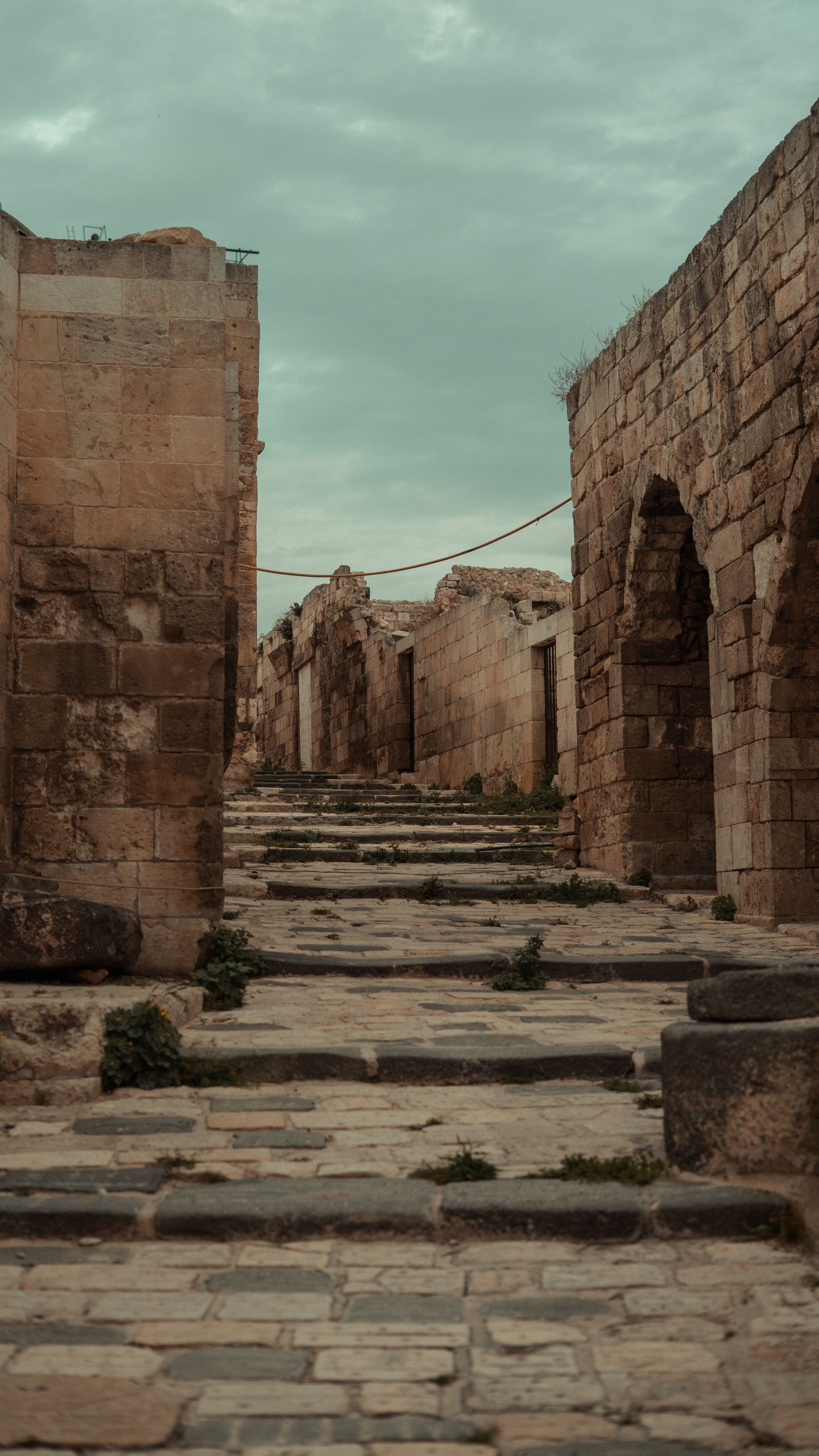 Ancient Stone Alleyway in Historic Aleppo · Free Stock Photo