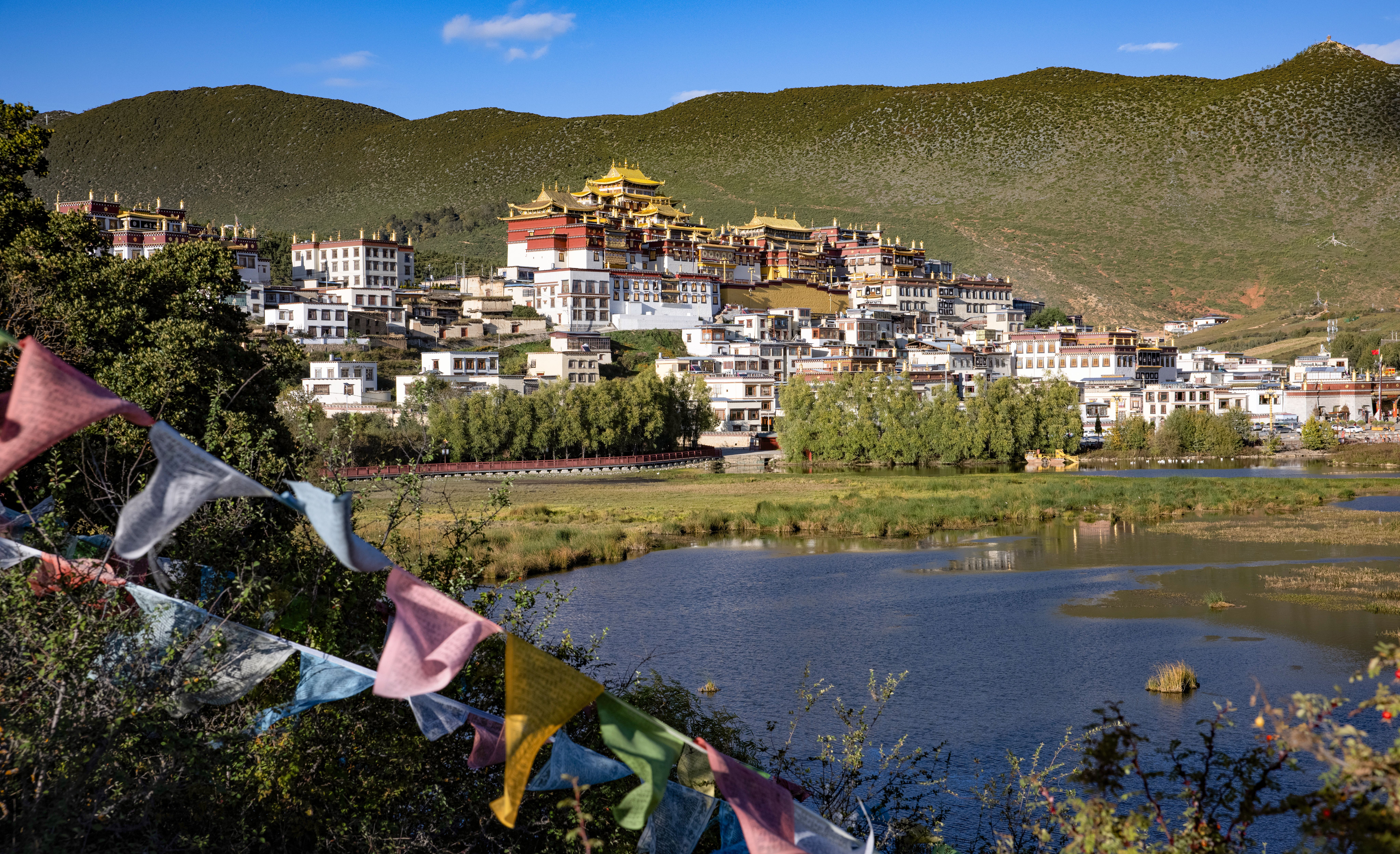 Serene View Of Songzanlin Monastery In Shangri La Free Stock Photo