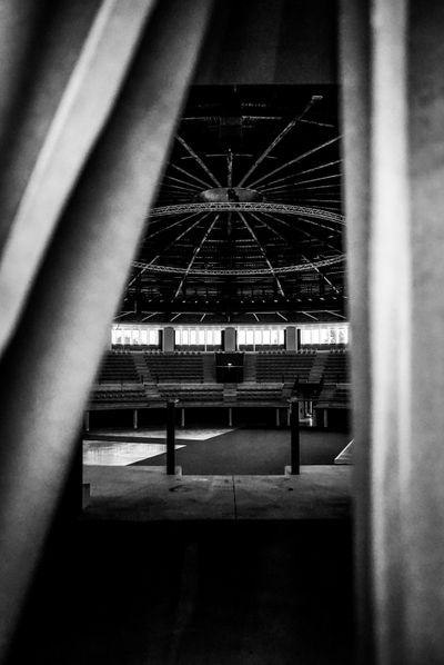 Empty arena interior, photo by Alexandre Moreira on Pexels
