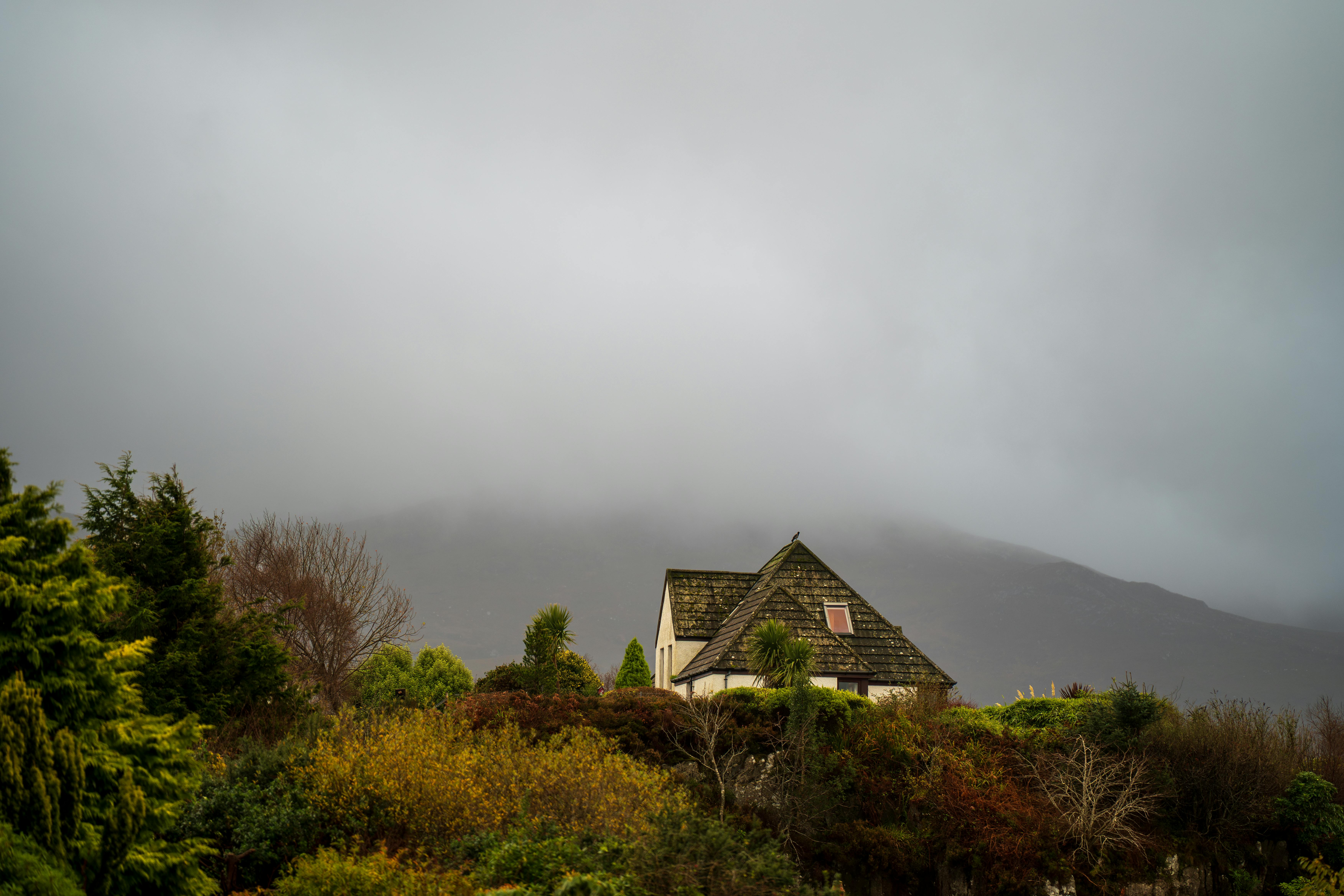 US new home sales slump in April amid higher mortgage rates, prices — Photo by Michał Robak on Pexels