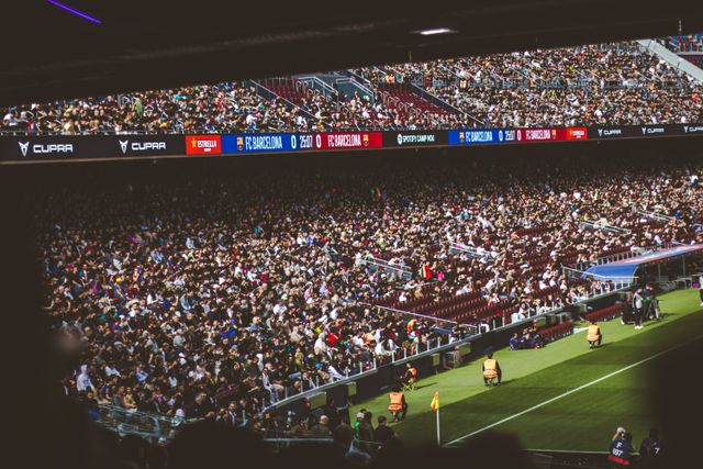 Raphinha leads Barcelona's rout of Sevilla, cementing an immaculate LaLiga start