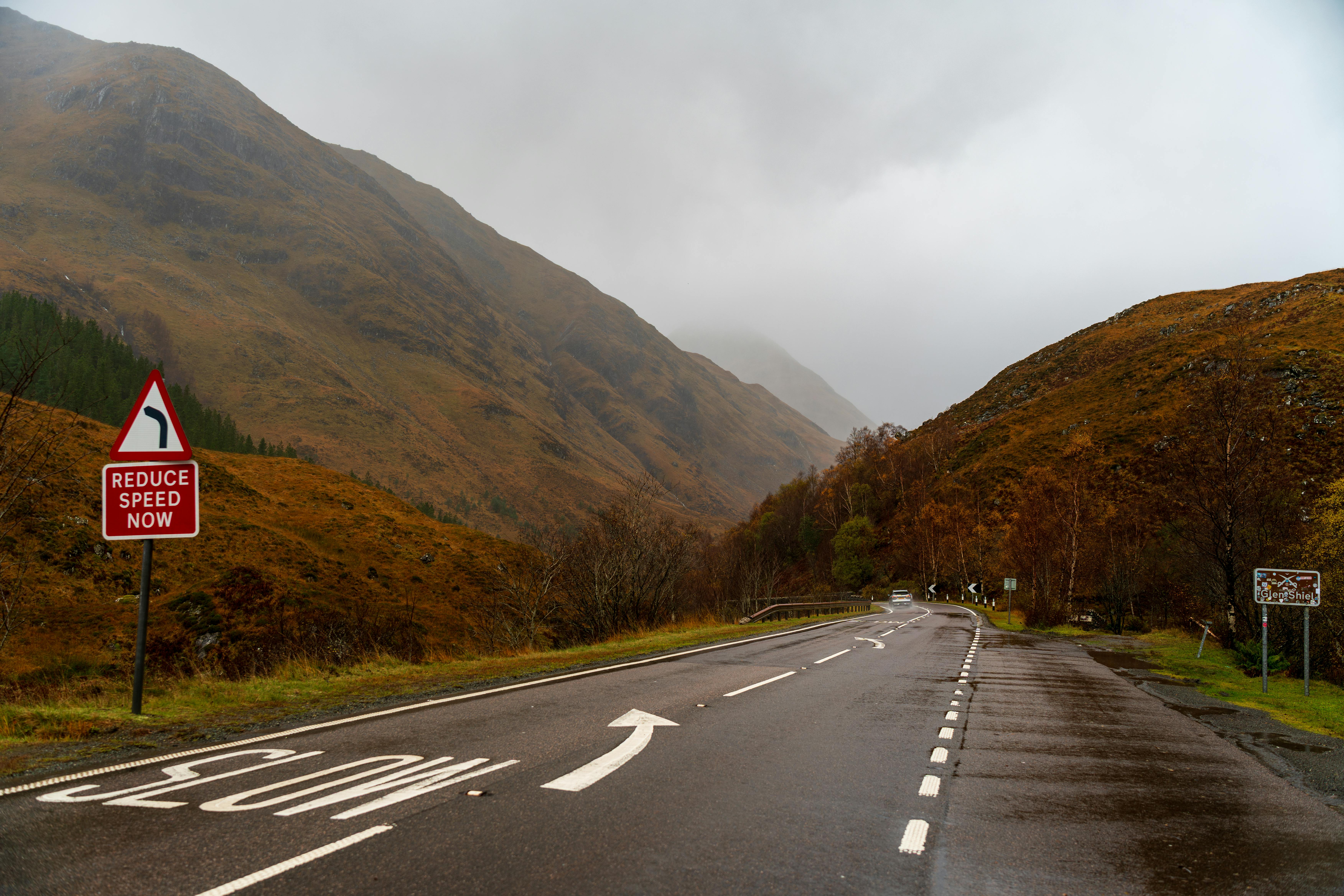 Ceață densă și sfaturi de siguranță rutieră