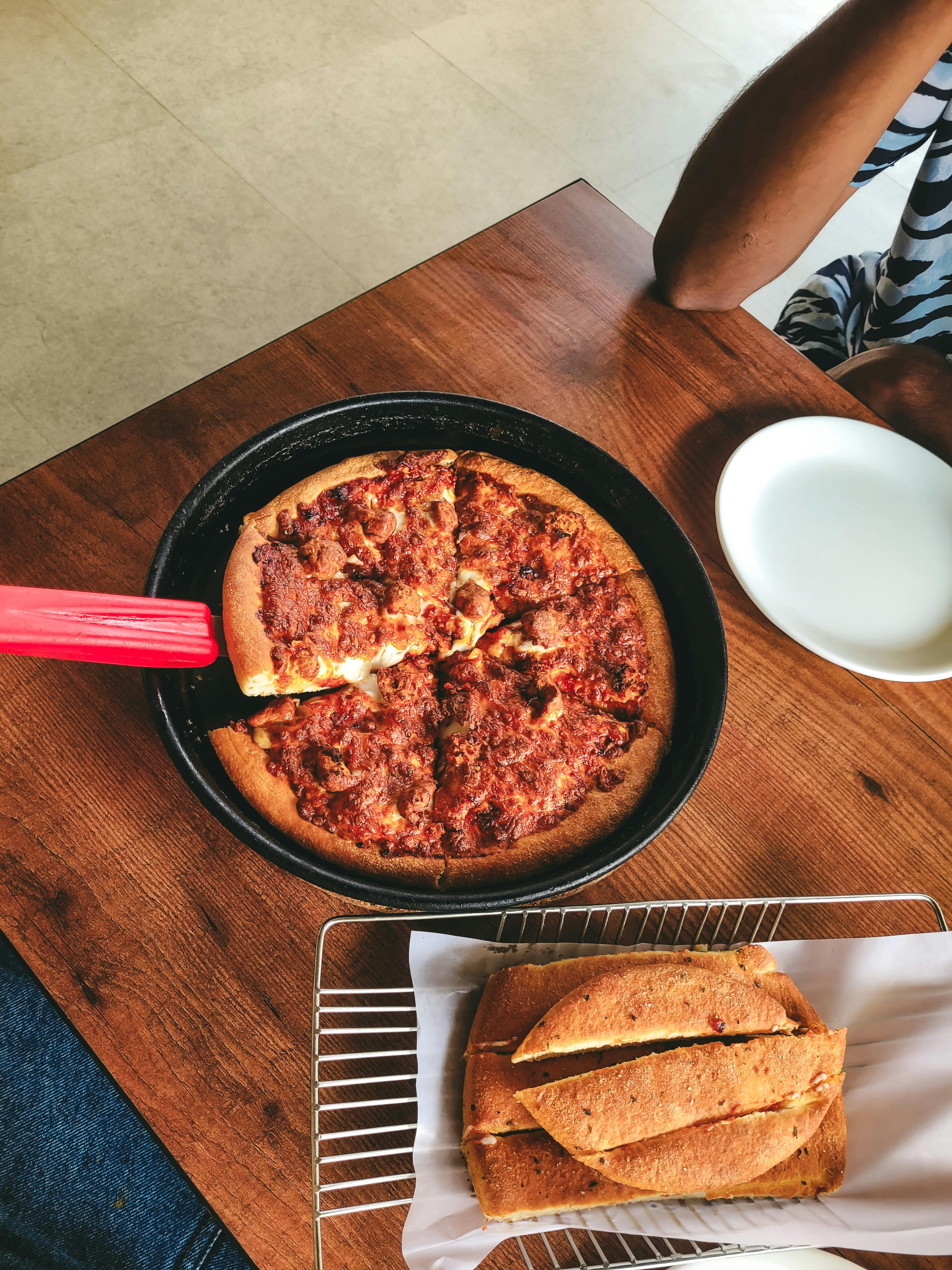 Boston Pizza Bandera Bread