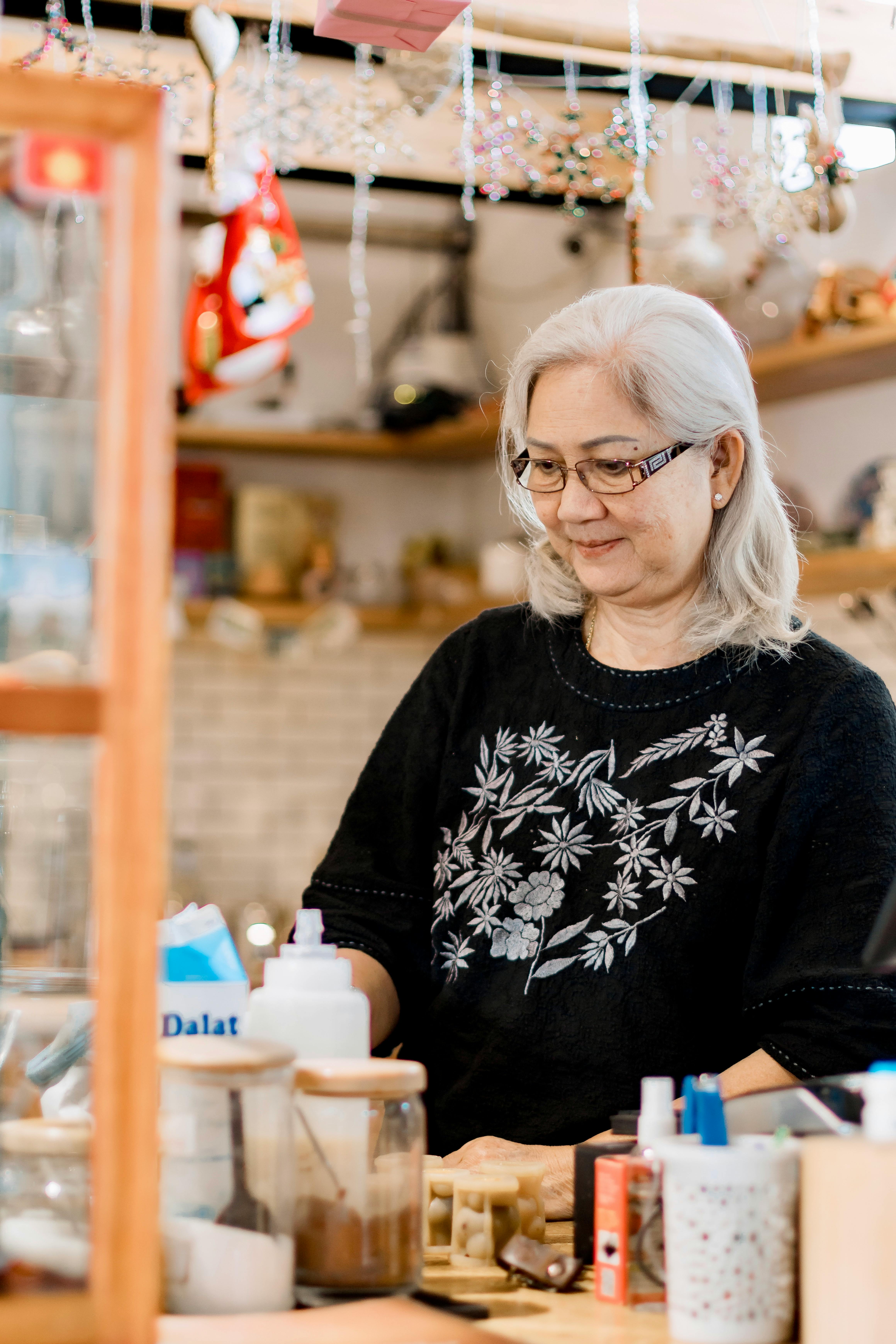 Evde Tek Başına Çok Sıkılıyorum: Aktivite Önerileri