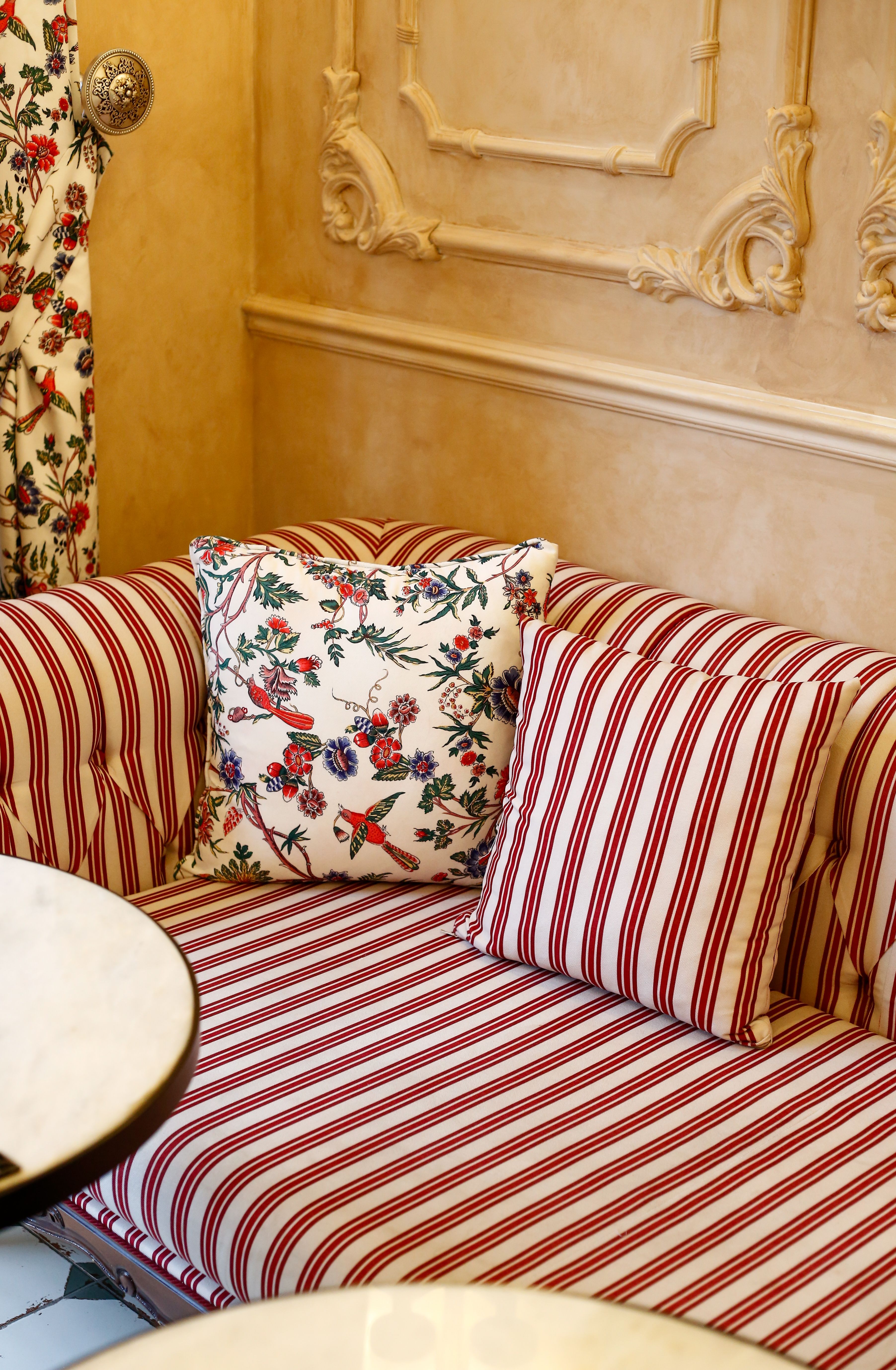 Visible Pattern Floral, Stripes Furniture Photos, Download The BEST ...