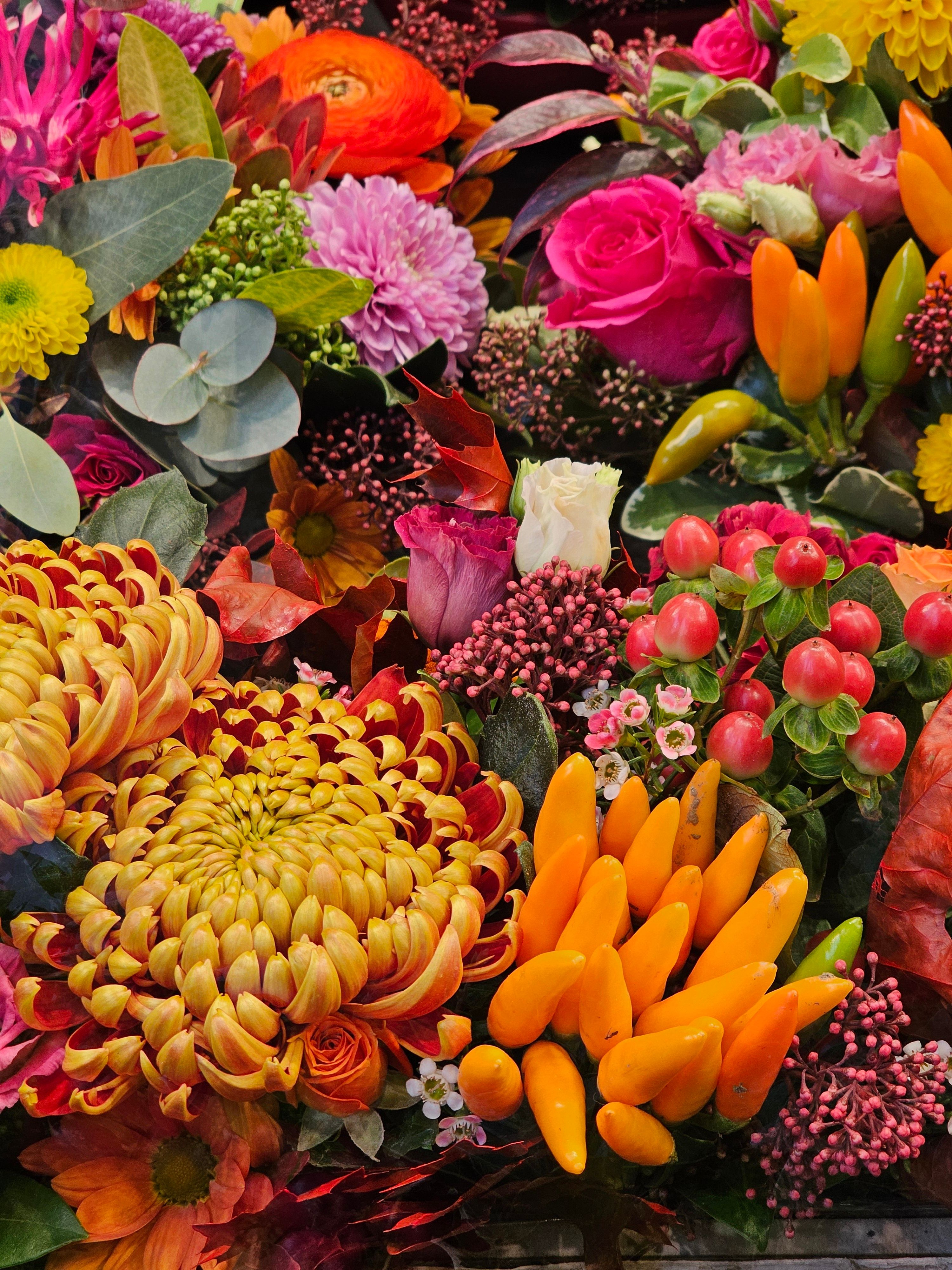 Seasonal bouquet Canada