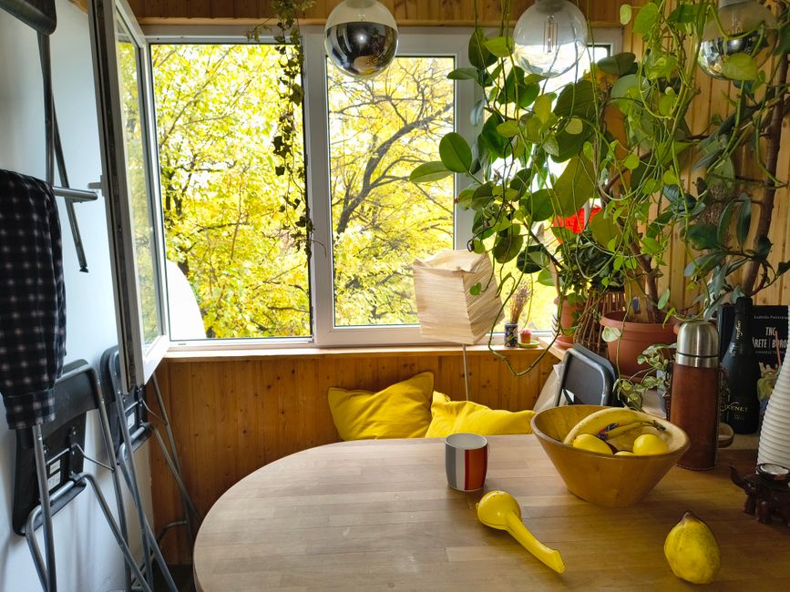 Zithoek met planten en aromatherapie kaarsen. Zithoek met planten en aromatherapie kaarsen.