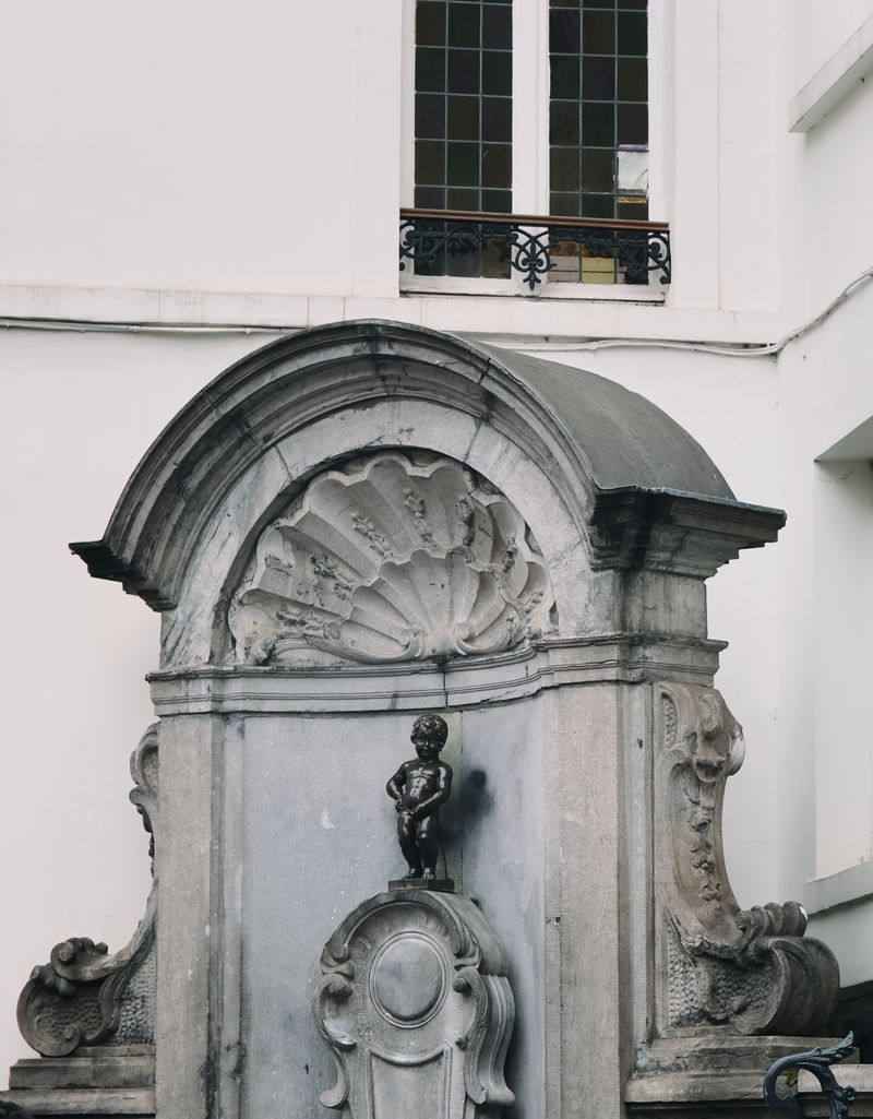 Manneken Pis statue in Brussels