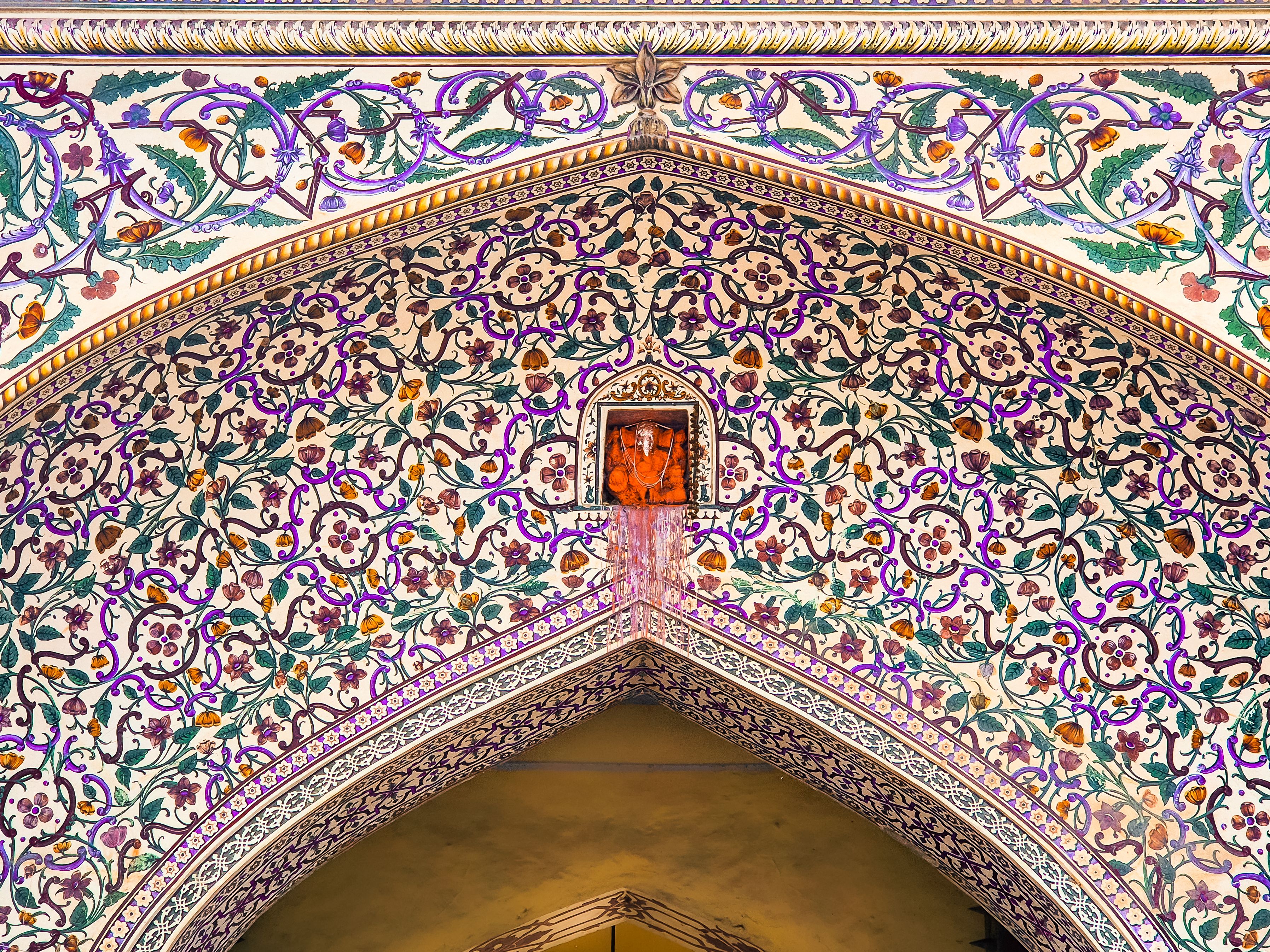 Ornate Floral Archway in Jaipur, India · Free Stock Photo