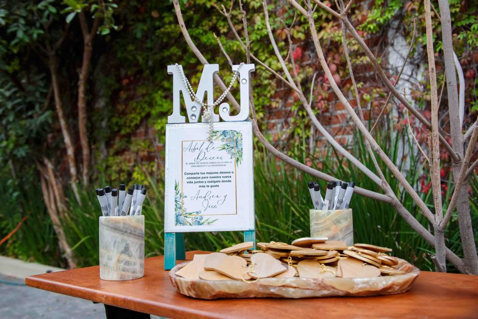 custom keepsakes for family