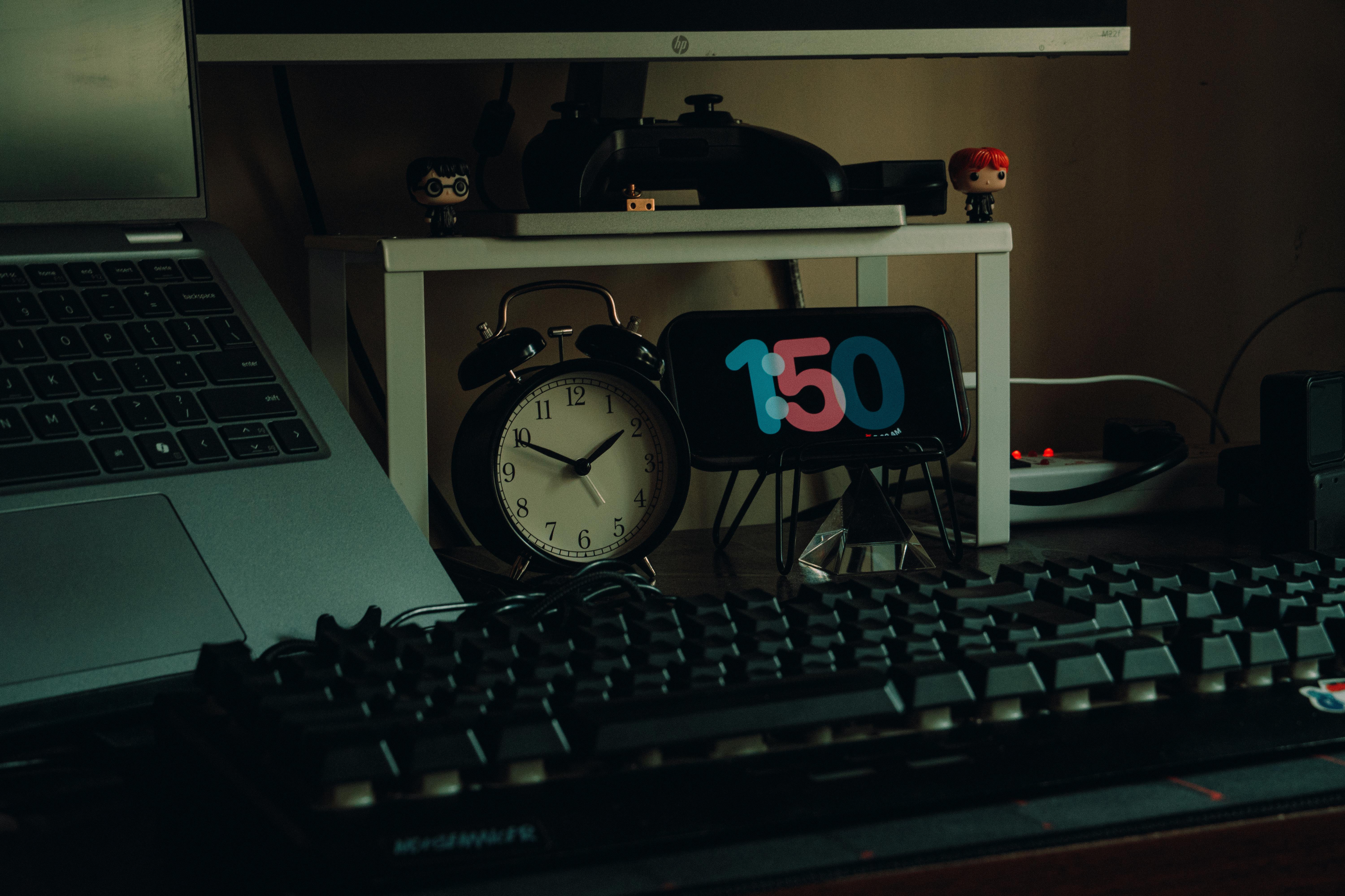 Next-Gen Workspaces and Augmented Reality Integration for Future-Ready Offices