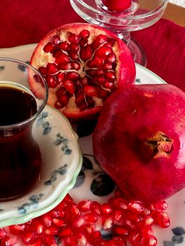 Green Tea Pomegranate Titan Tea