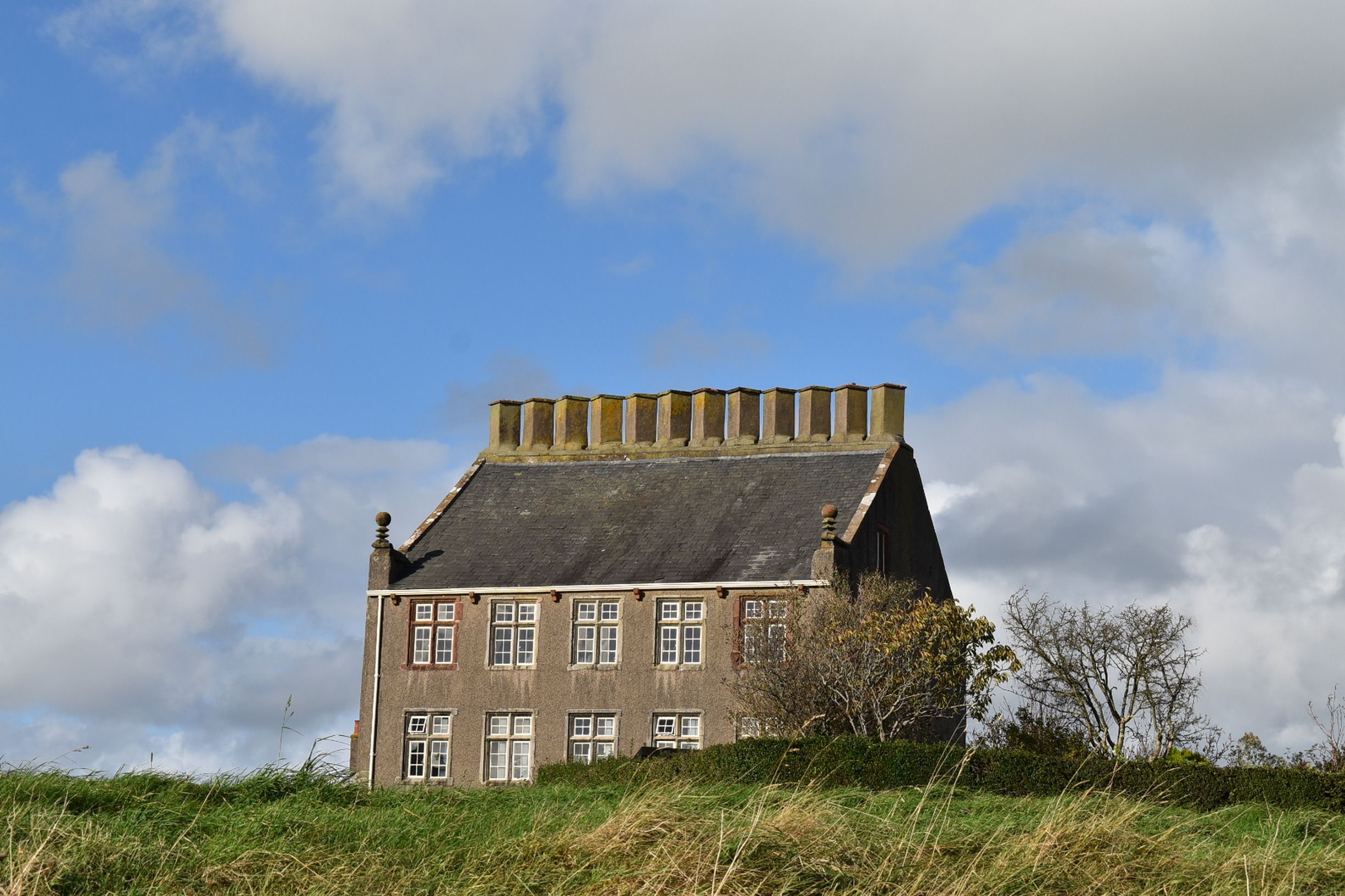 Halifax House Prices Dip 0.5% in March 2026: What This Means for UK Bu — forex currency trading — S&P 500 — 2026