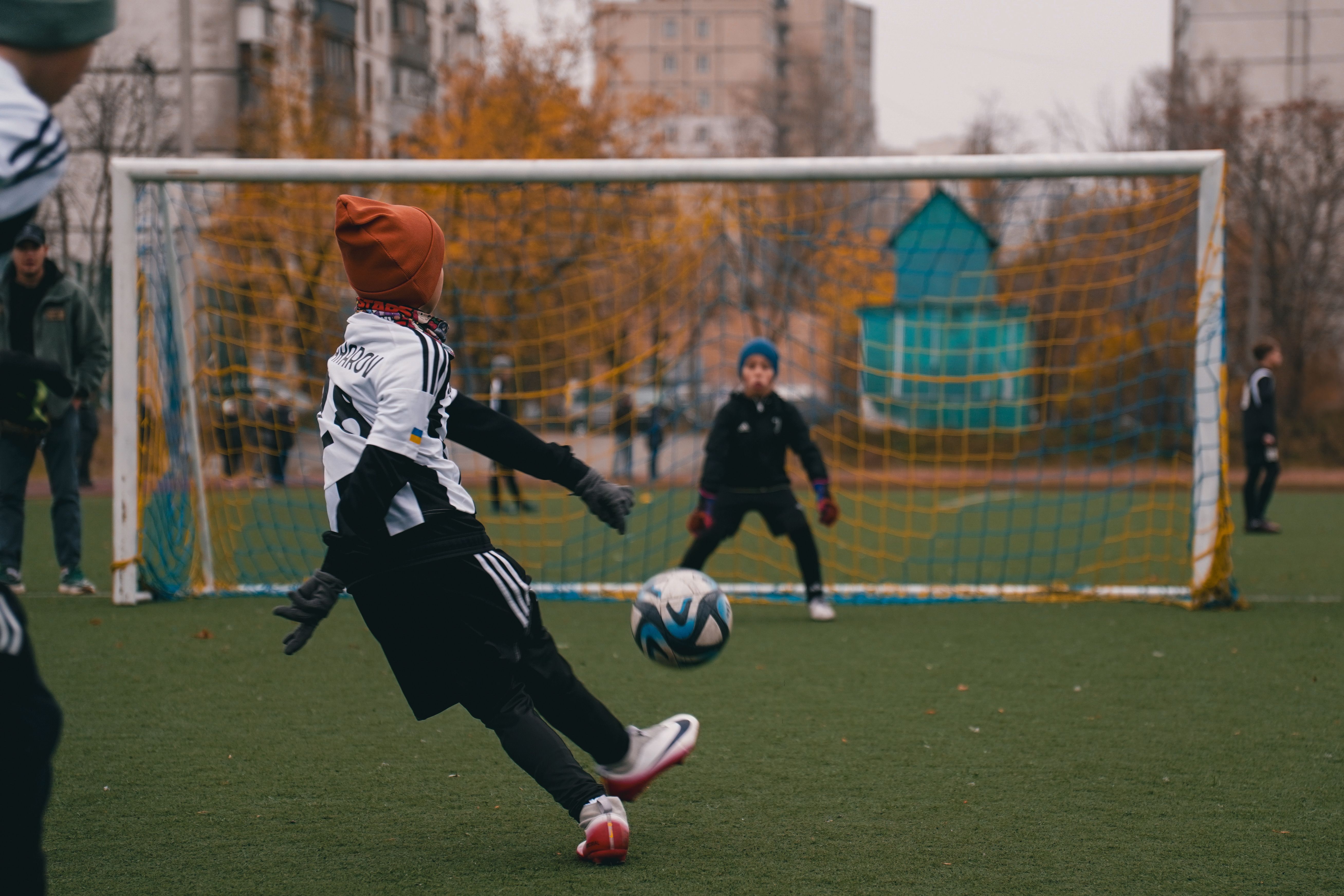 Kick Cam Photos, Download The BEST Free Kick Cam Stock Photos & HD Images