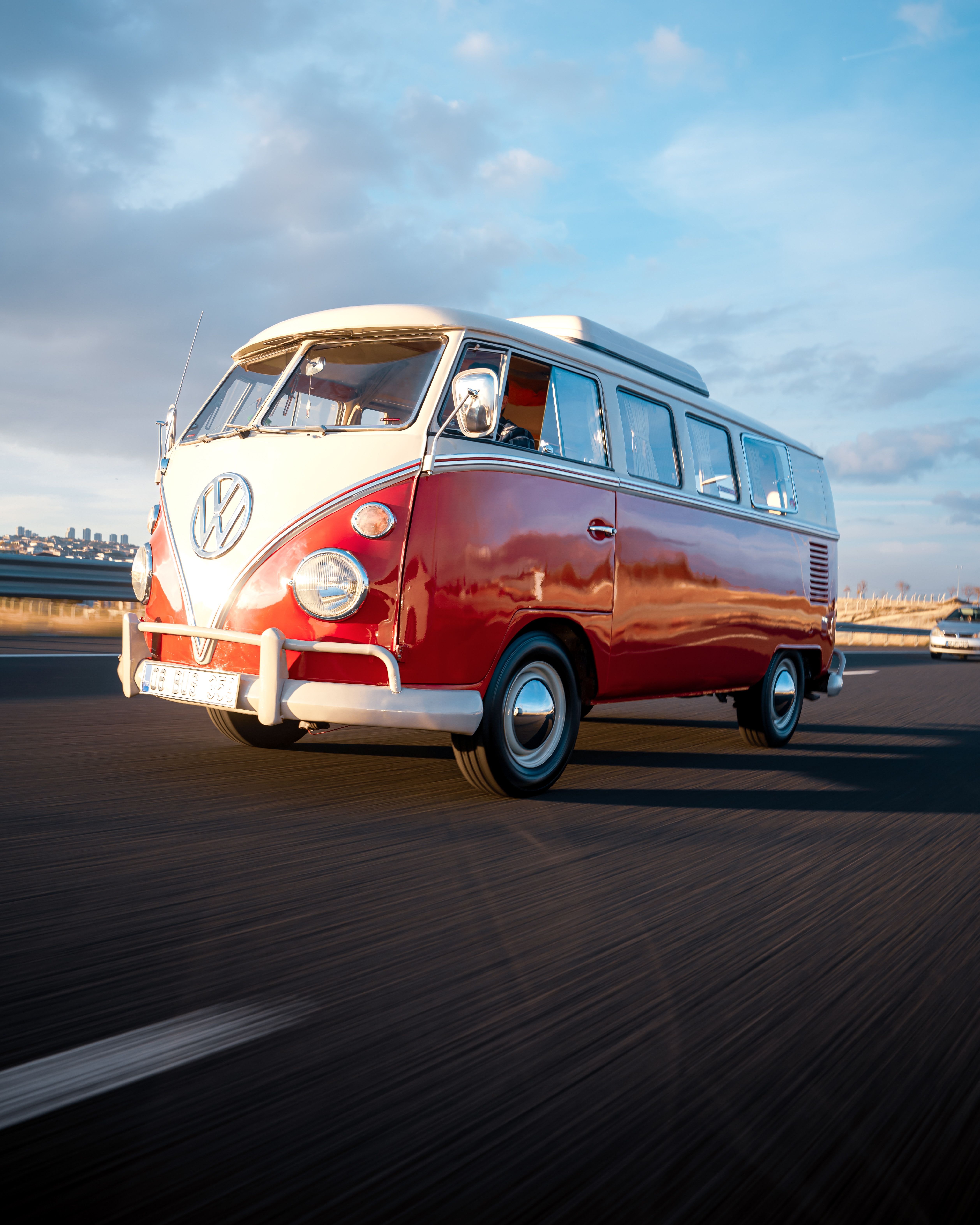 Vintage Volkswagen Camper Van in Ankara · Free Stock Photo