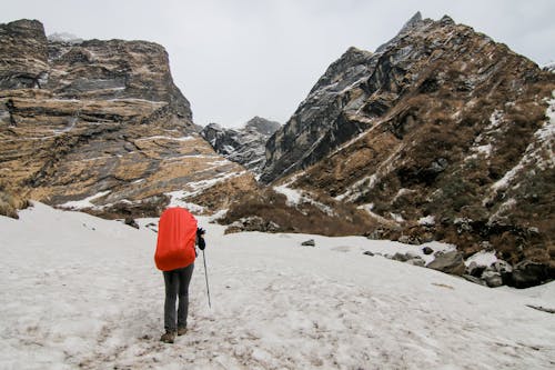 Free Gratis arkivbilde med backpacker, eventyr, fjellklatrer Stock Photo