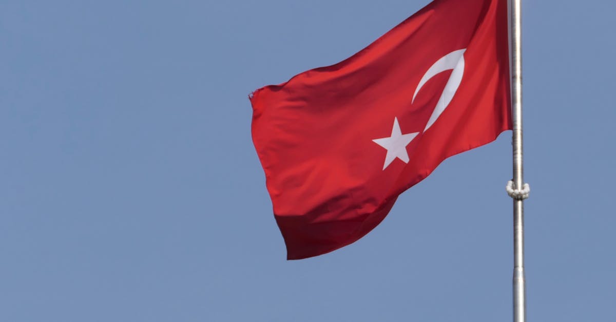 美國政府43天停擺結束,政治僵局是否加劇危機?