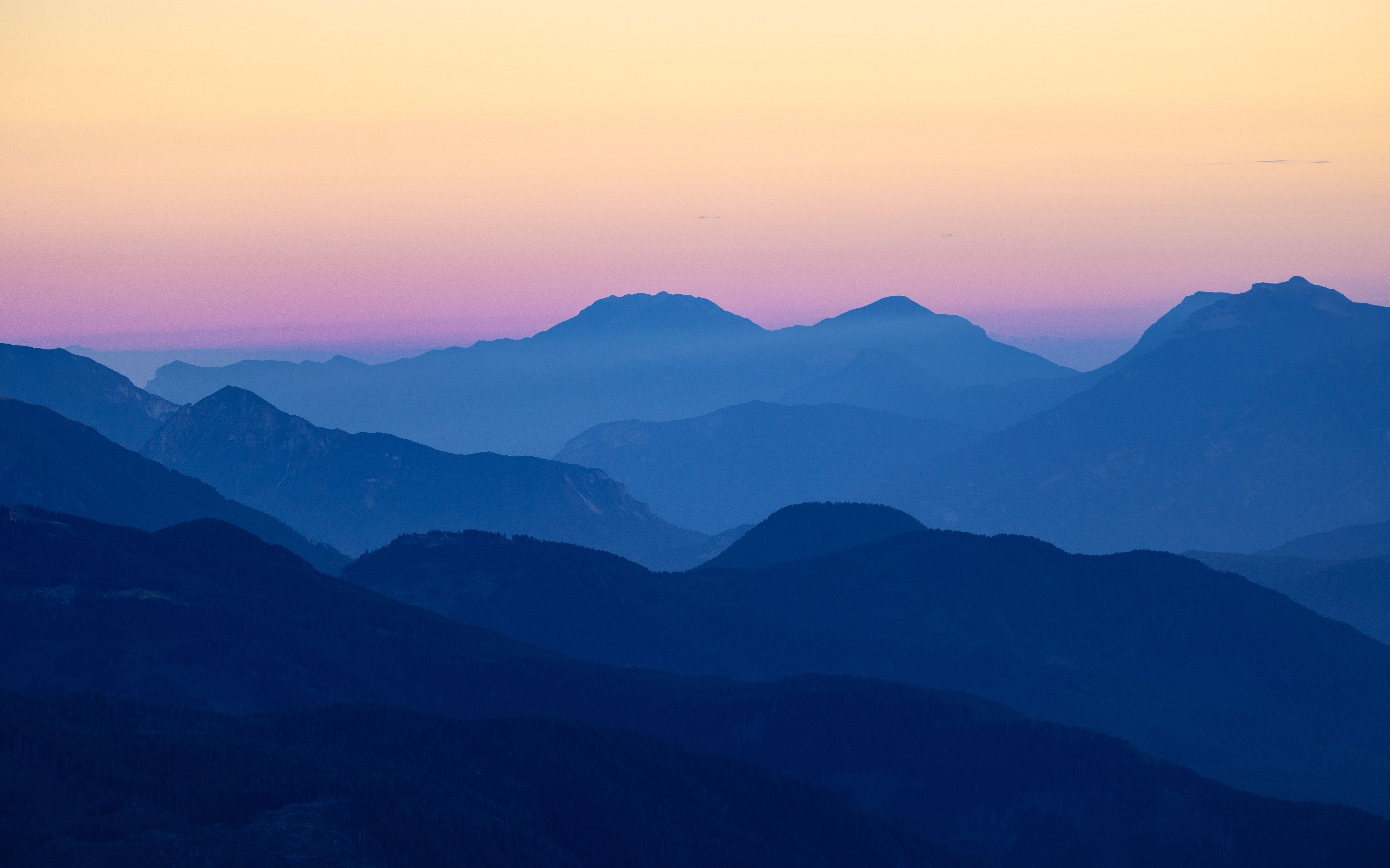 Serene Sunset Over Italian Mountain Ranges · Free Stock Photo
