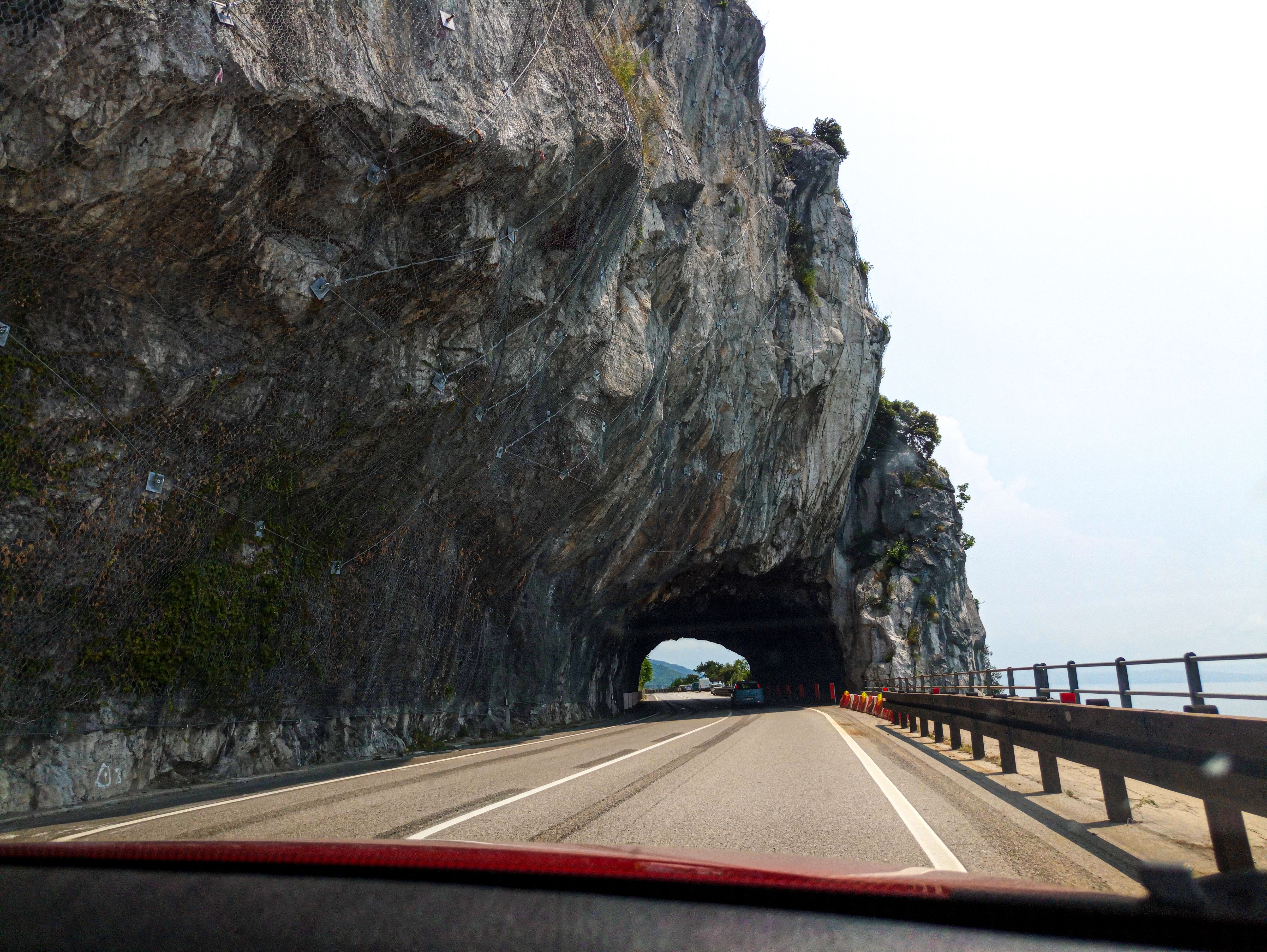 Mastering Italy's Roads: GPS Navigation Car Rental Italy