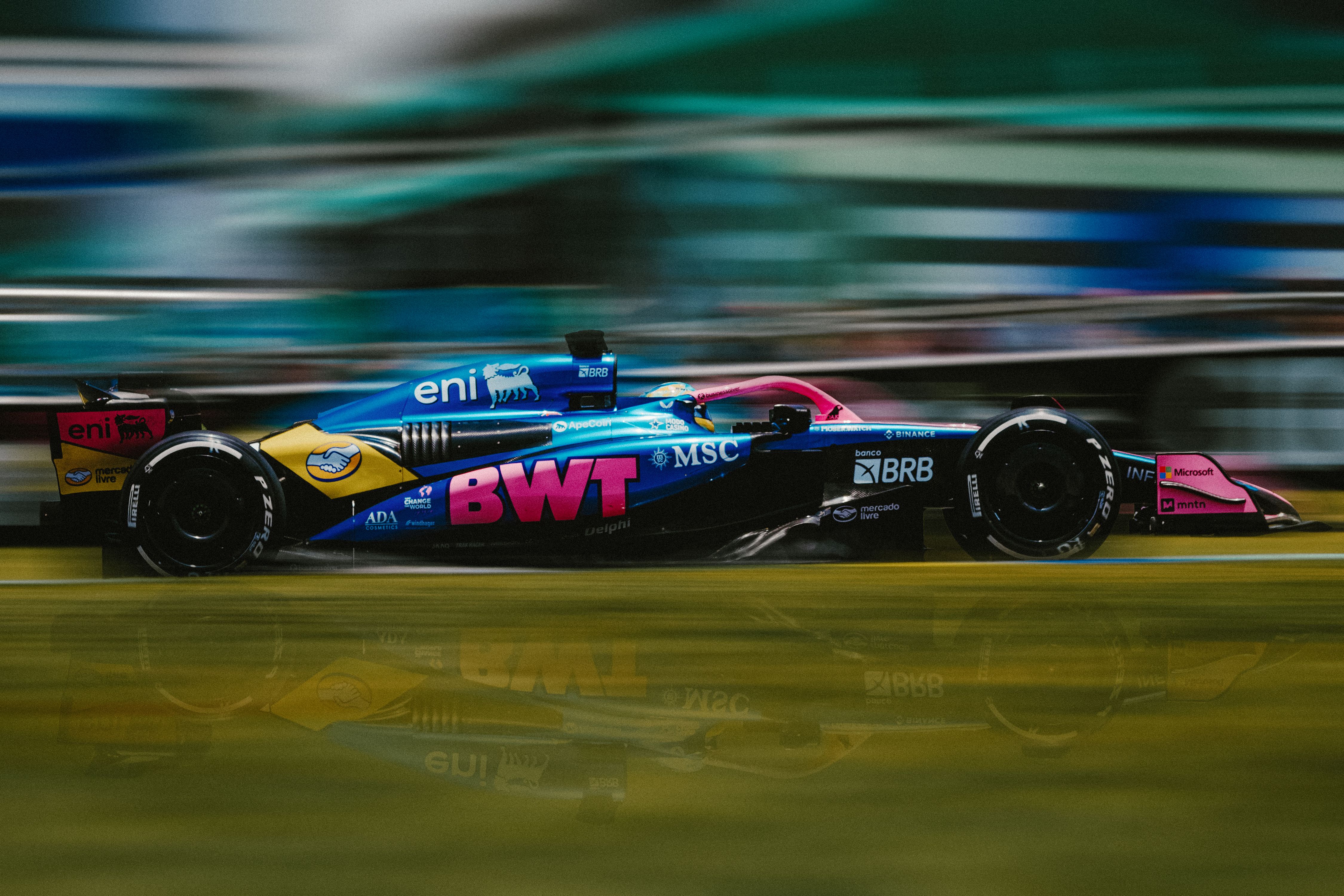 High-speed Formula 1 Racing Car at São Paulo Track · Free Stock Photo