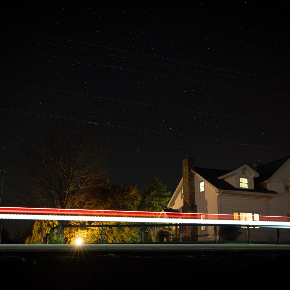 Buntingford — professional movers carrying furniture on a house move