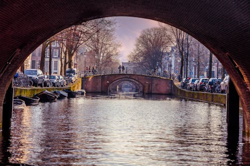 Fotobanka s bezplatnými fotkami na tému Amsterdam, architektúra, cestovať