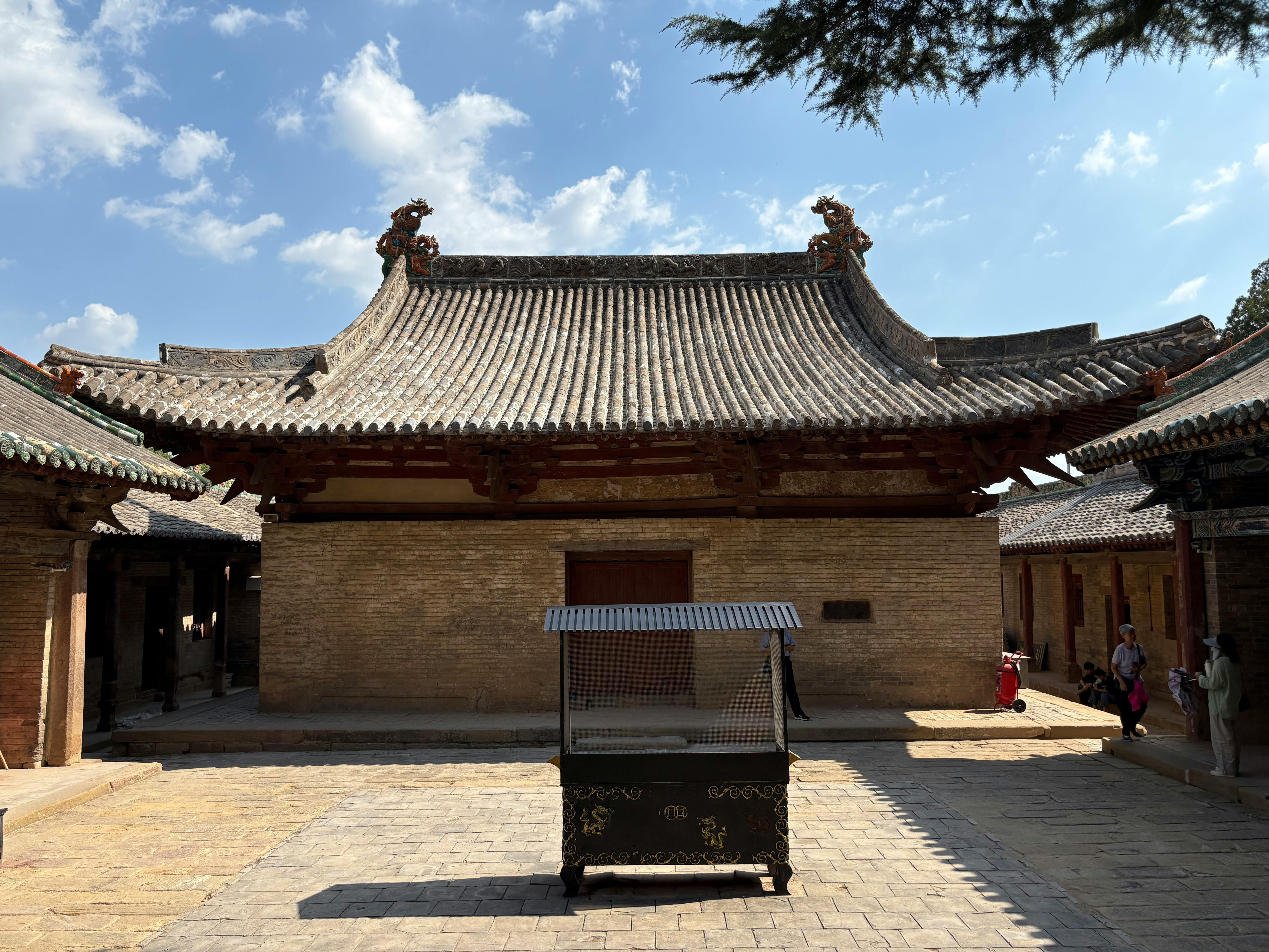 pexels-photo-34727992.jpeg?auto=compress&cs=tinysrgb&h=650&w=940