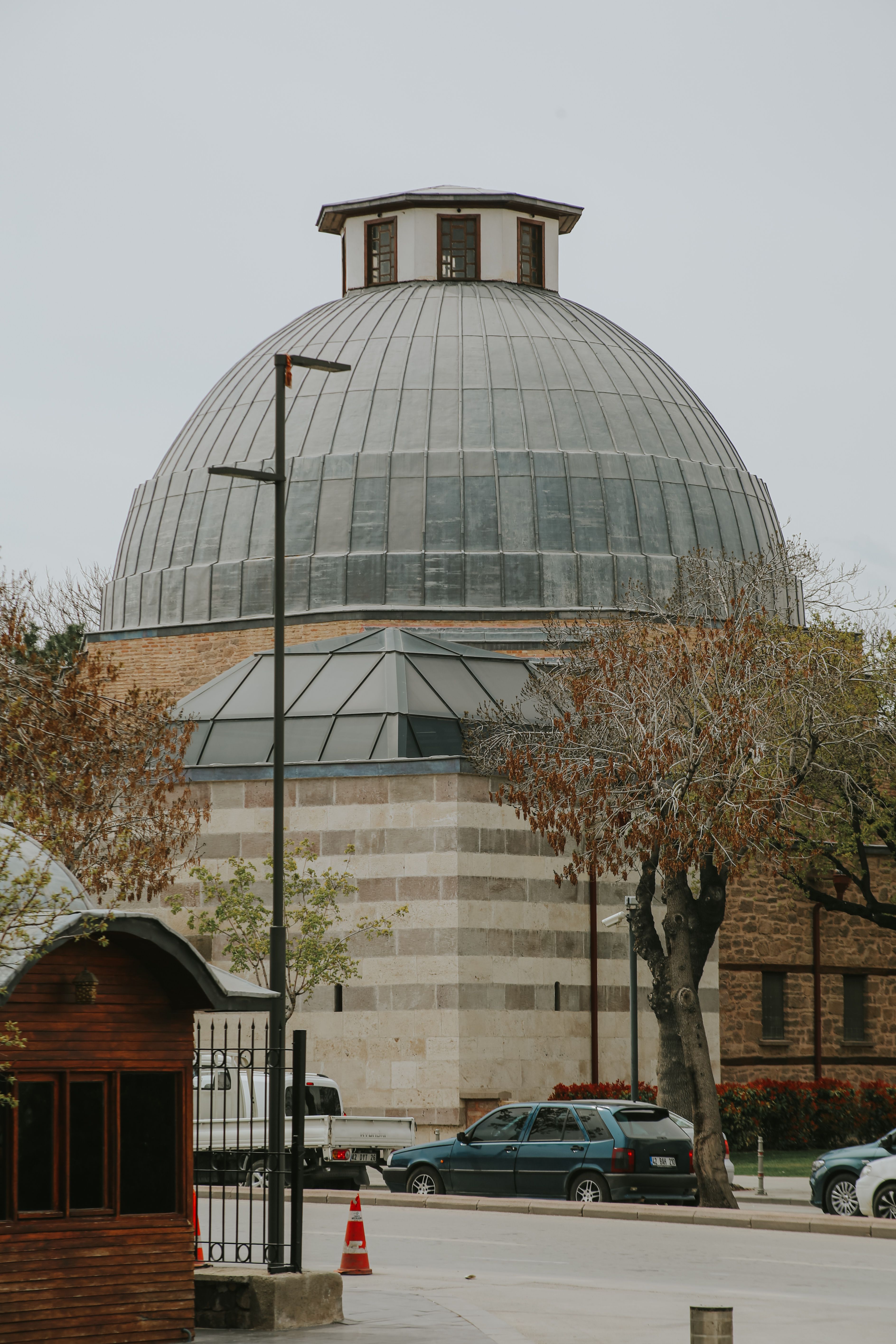 Historic Dome Building with Architectural Details · Free Stock Photo