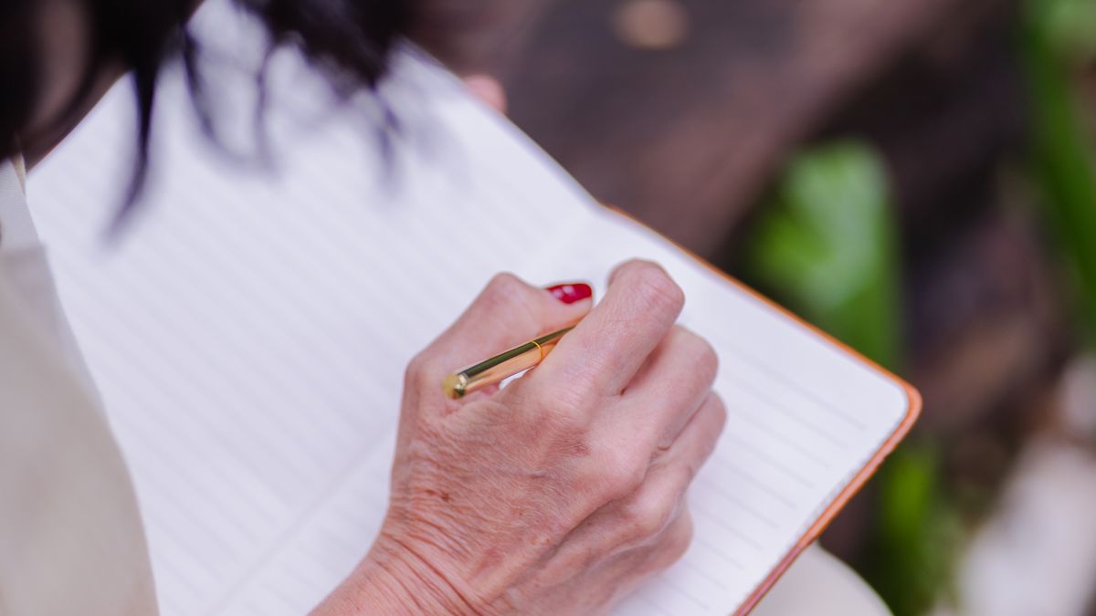 Les bienfaits du journal créatif pour le bien-être mental en 2026