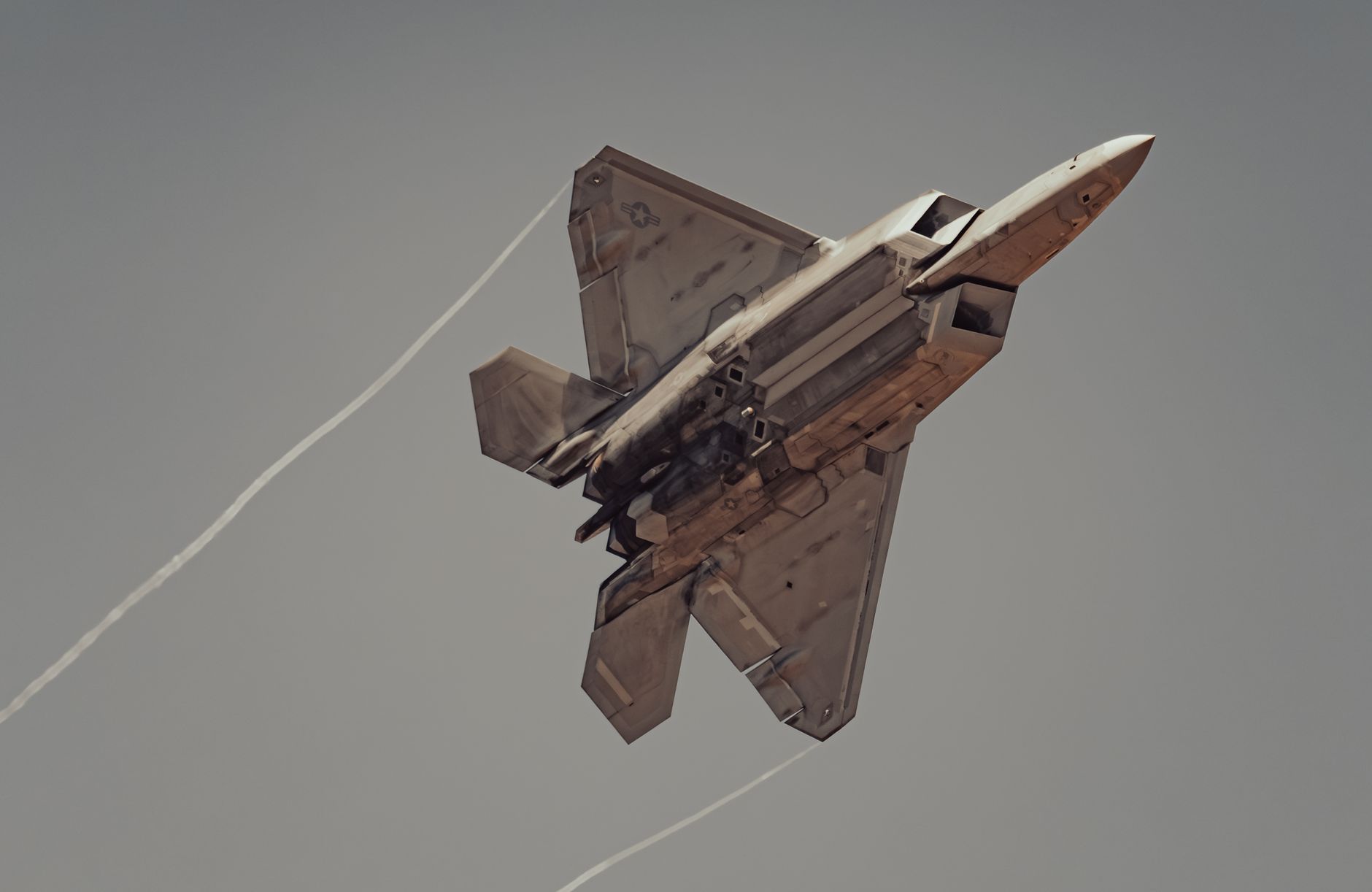 Stealthy F-22 Raptor performing at Miramar Air Show, San Diego.