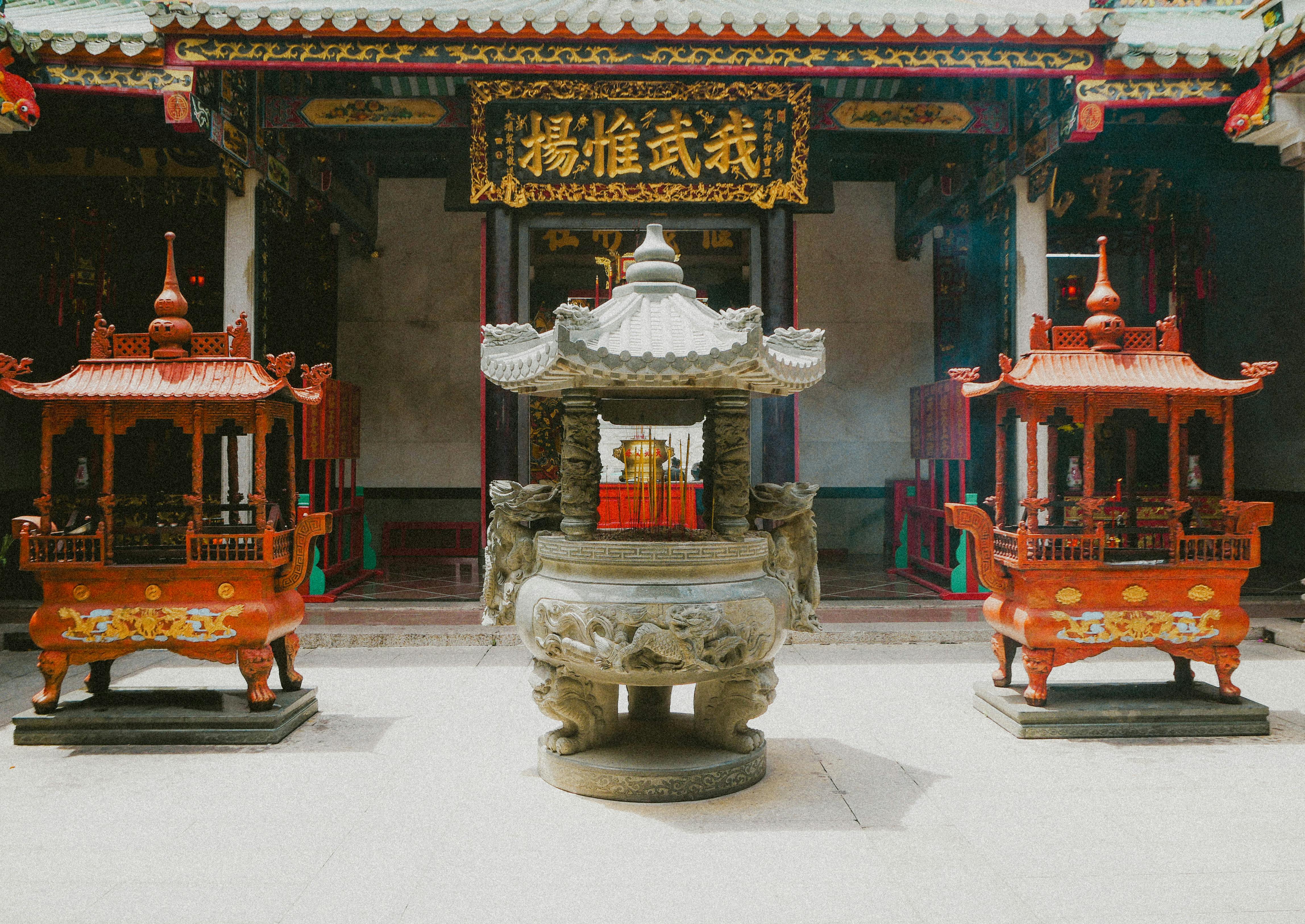 桃園大廟景福宮參香 賴清德呼籲國防預算盡快通過