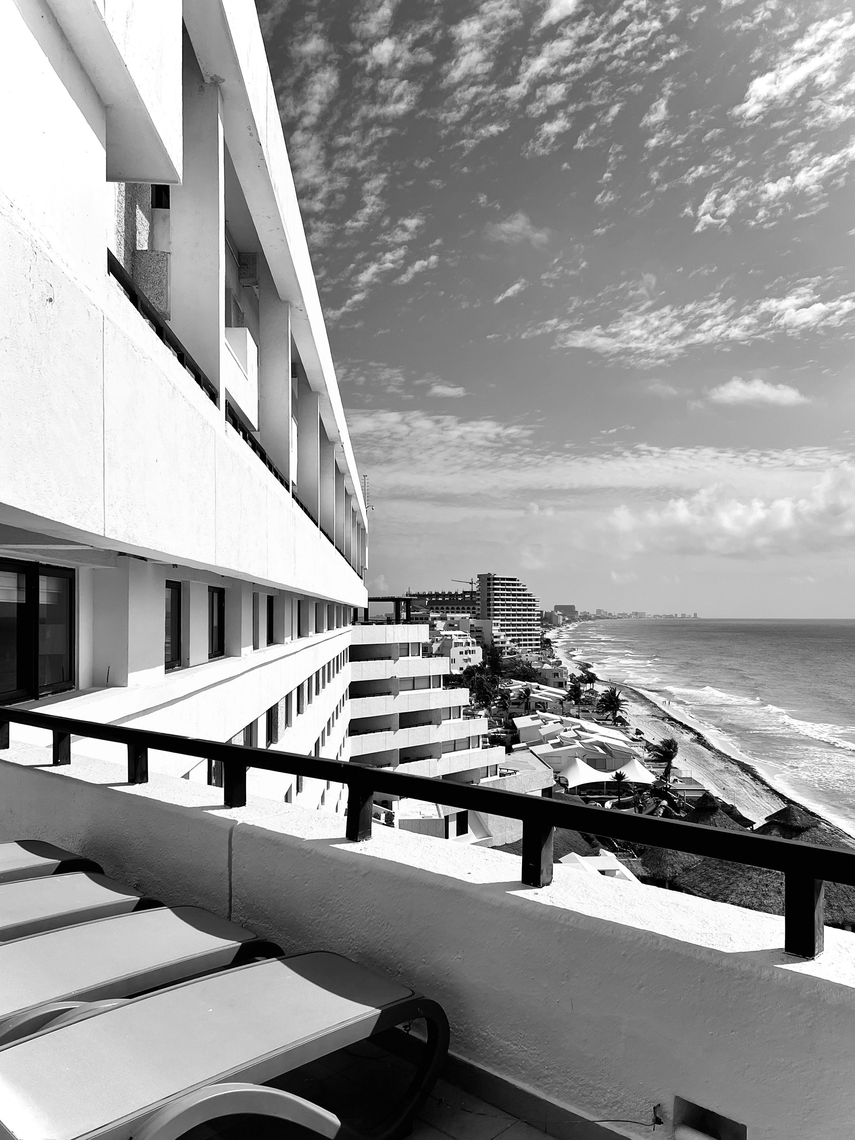 Waterside Hotel to Add 30 Jobs as Si Spa Nears Opening