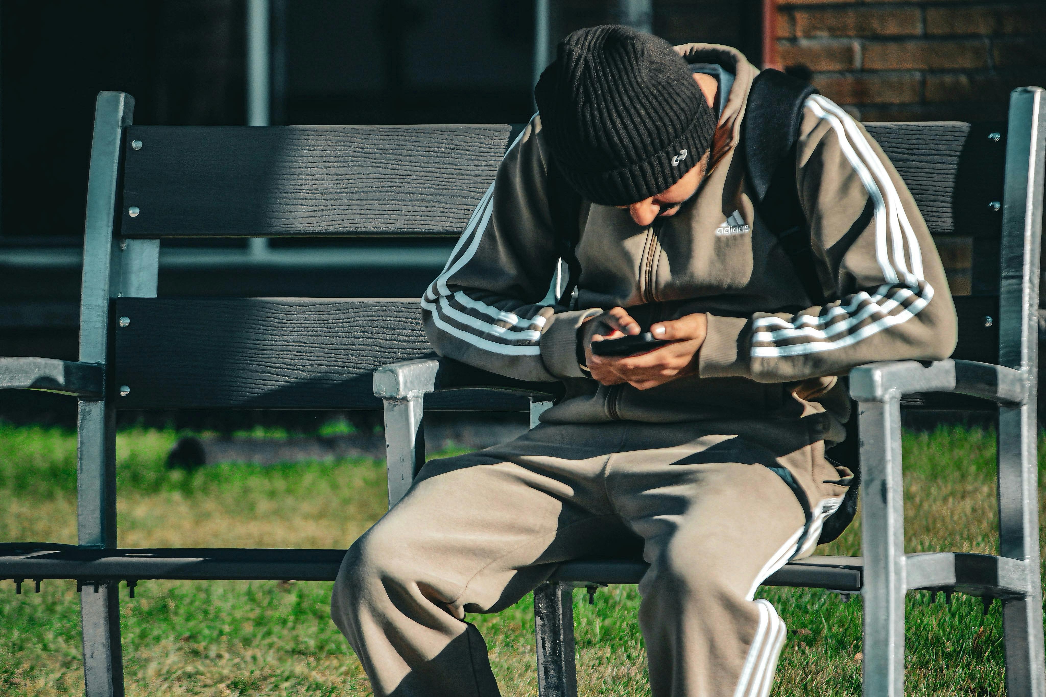 美退役士官斷臂20年，攜高科技義肢亮相《使命召喚：黑色行動7》