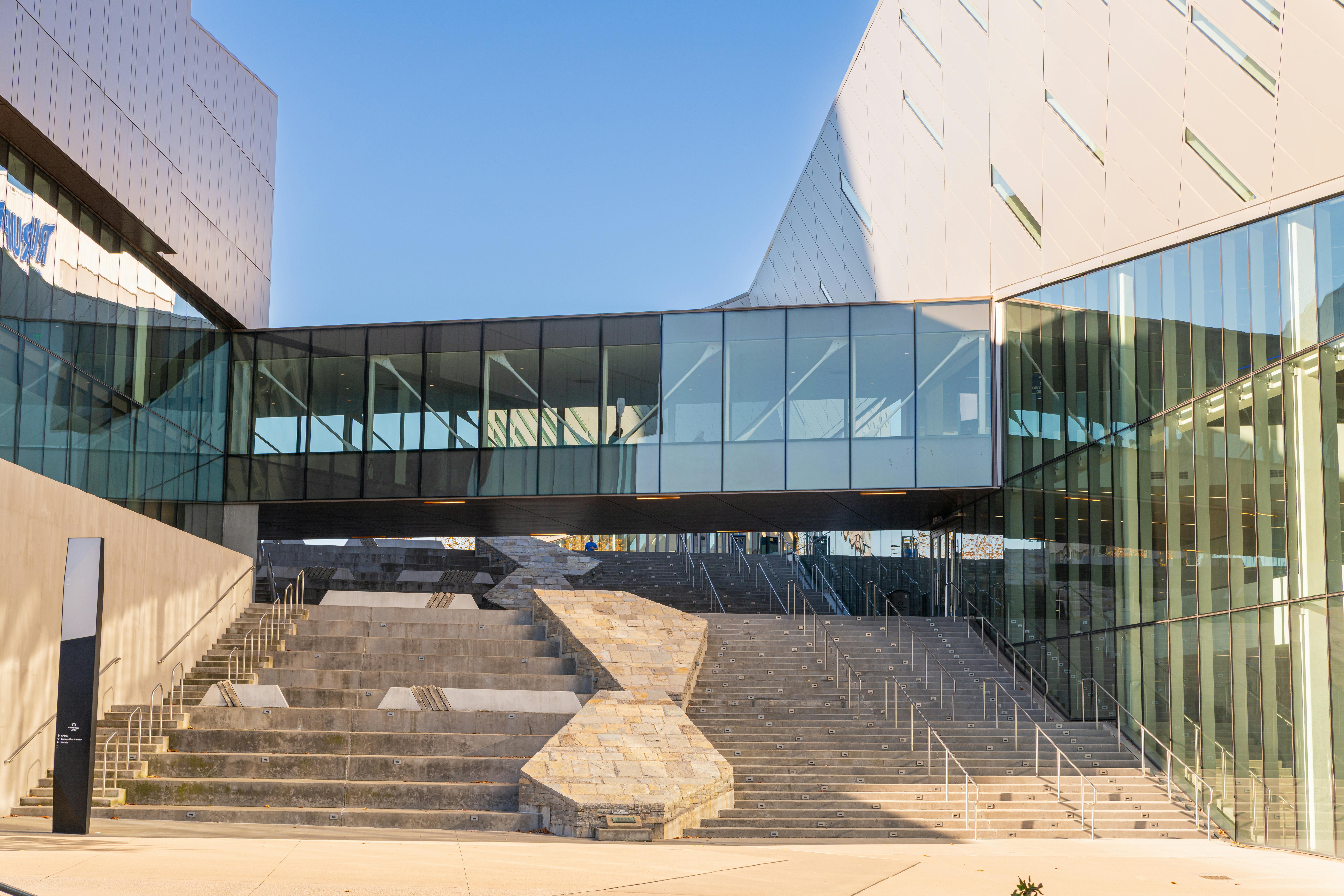 New general education policy will make transferring between UW campuses easier — Photo by Jay Brand on Pexels