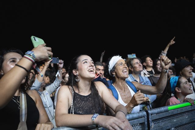 Jay-Z : un concert perturbé par des fans sans billets à New York