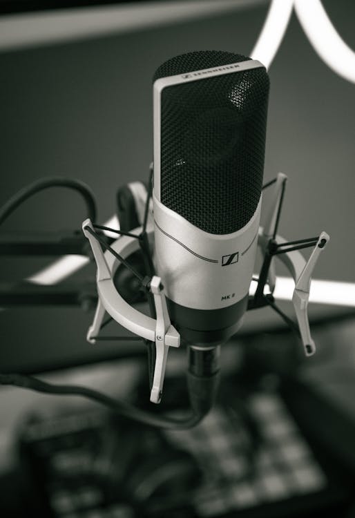 Free Selective Focus Photography of Condenser Microphone Stock Photo