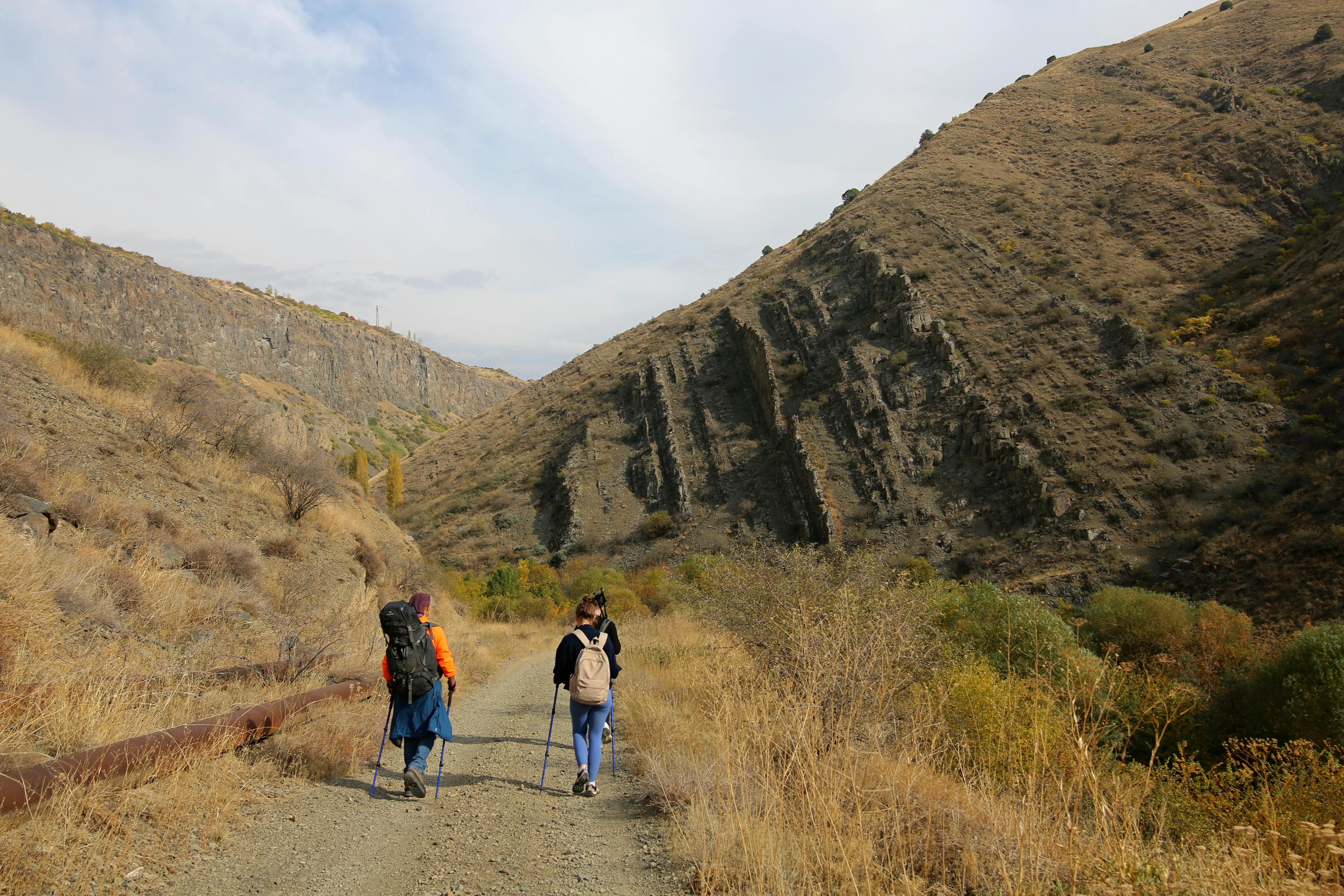 알리익스프레스 스타일리시한 등산을 위한 필수 아이템 추천 관련 이미지