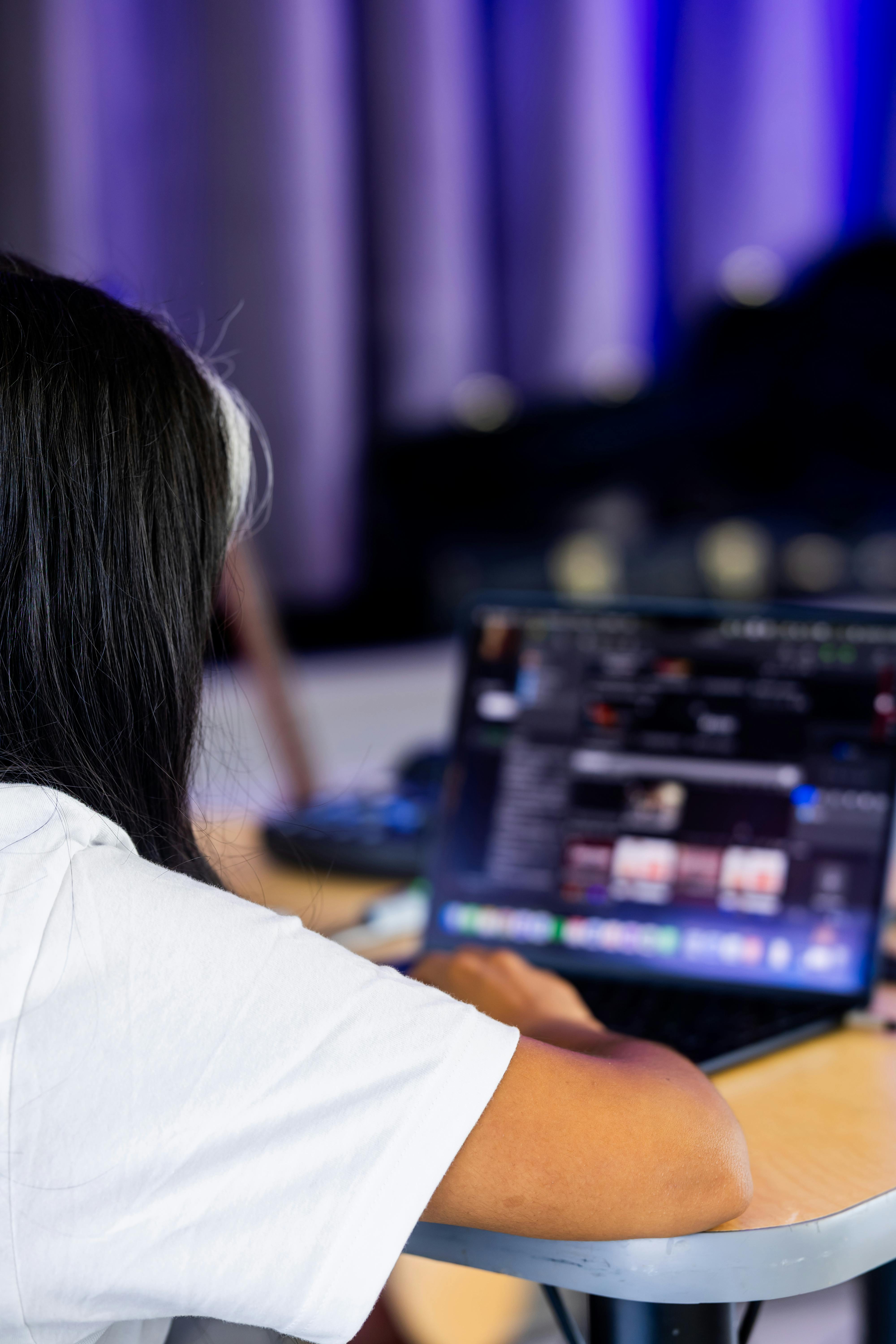 Profitable tech entertainment business