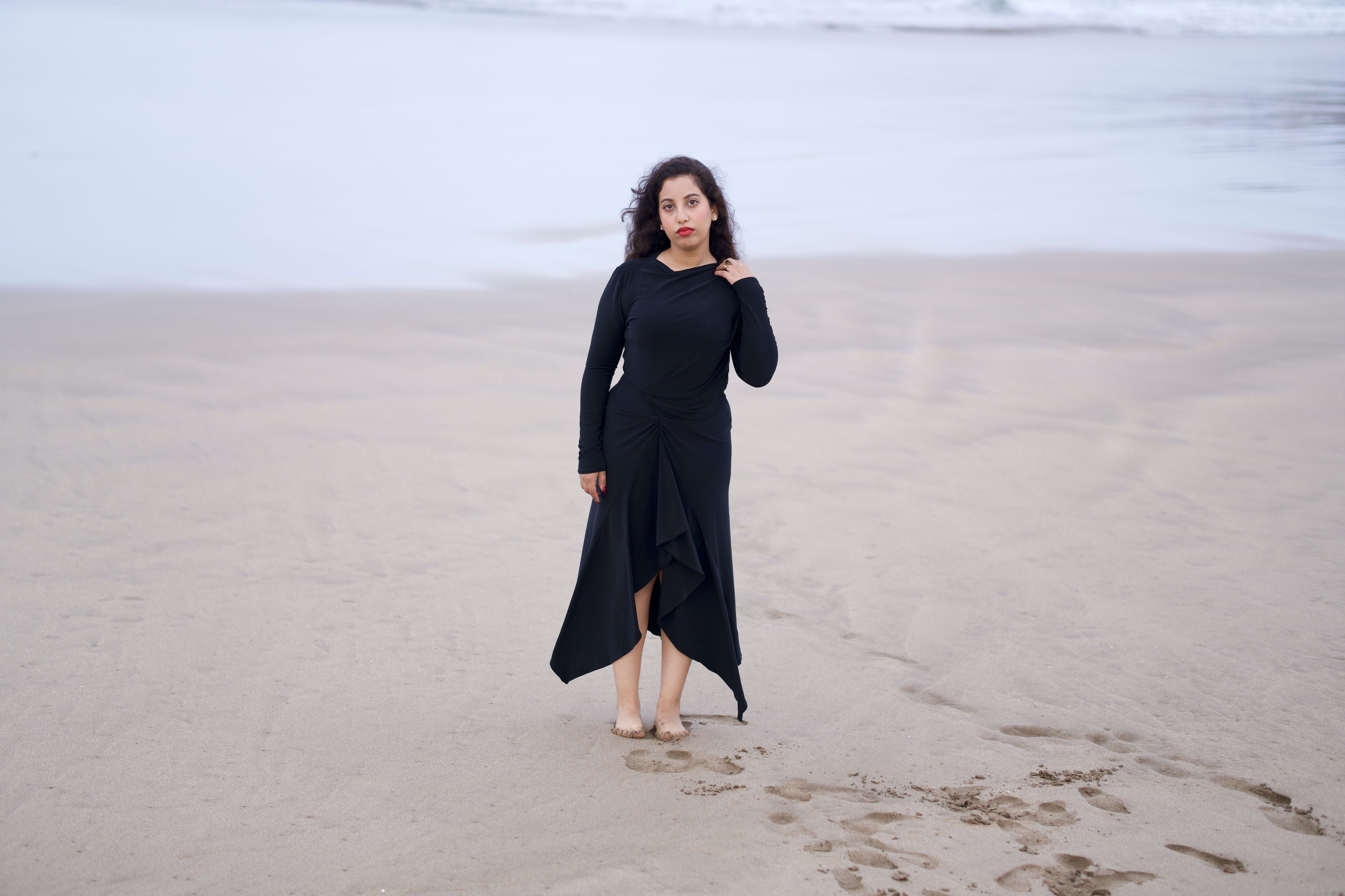 Robe asymétrique : Styles tendance 2026