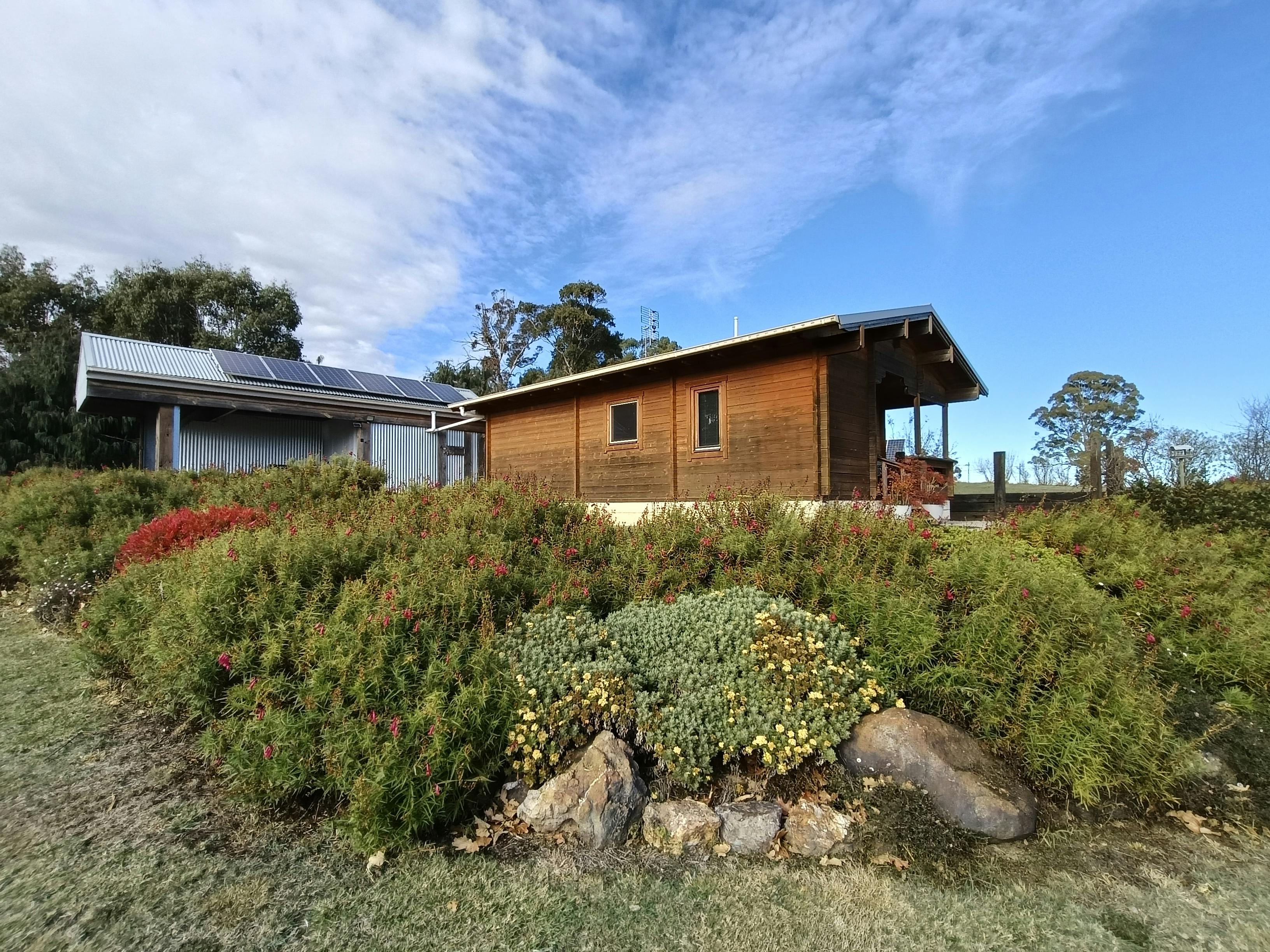 亞灣智慧科技聚落引資95億，推動高科技產業升級