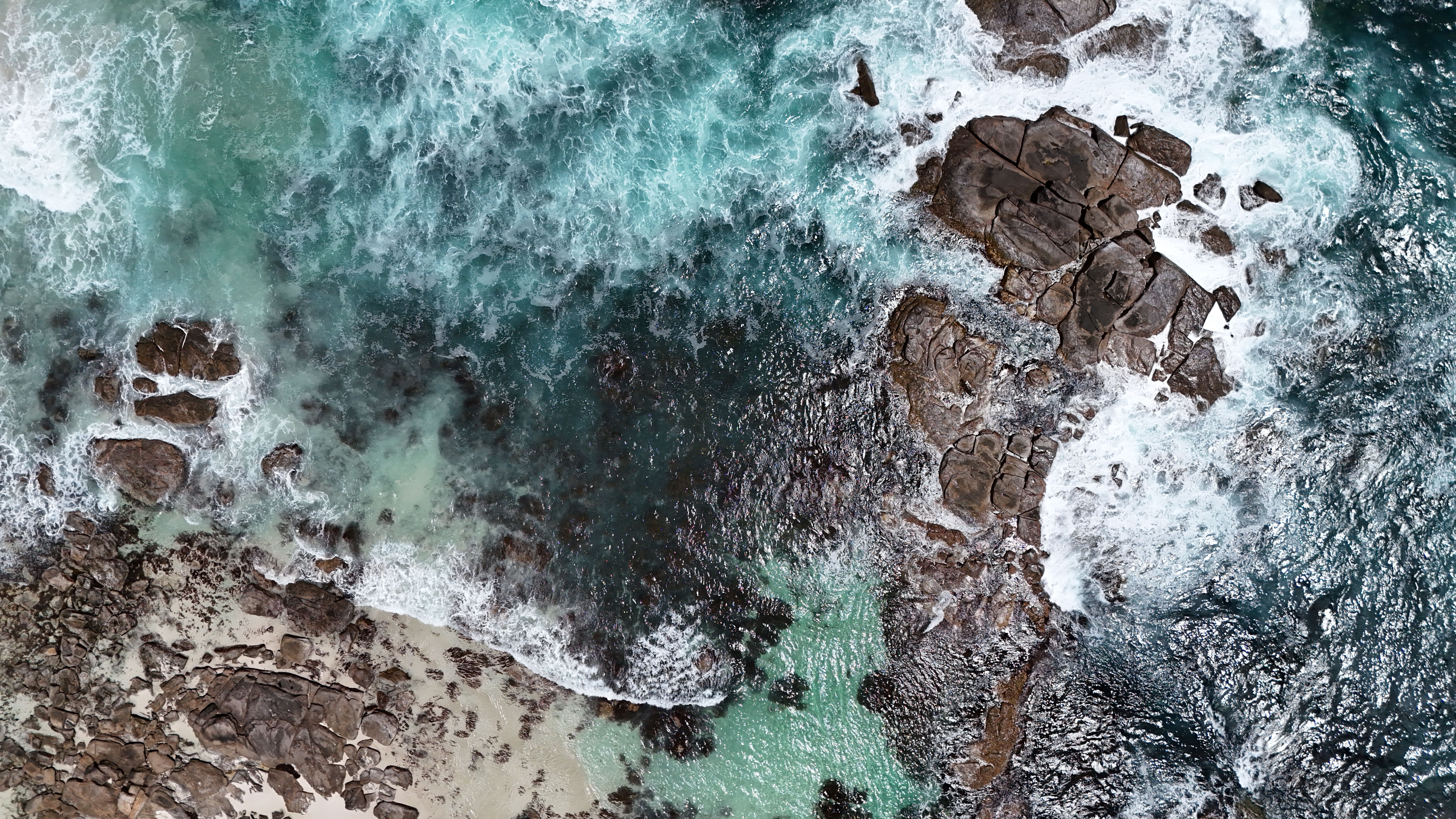 Aerial View of Rocky Coastline in Western Australia · Free Stock Photo