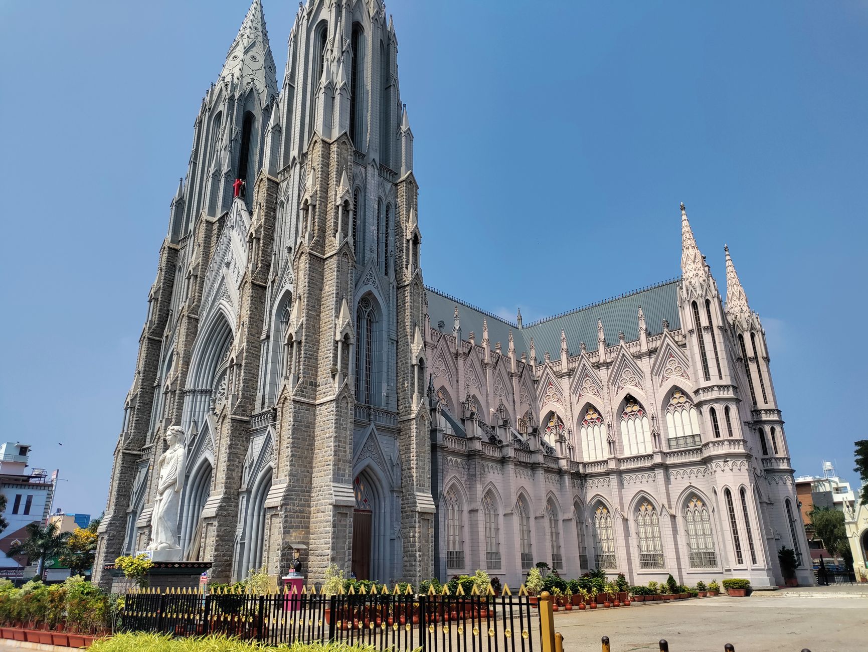 Hotels Near St John's Medical College: A Comfort Guide