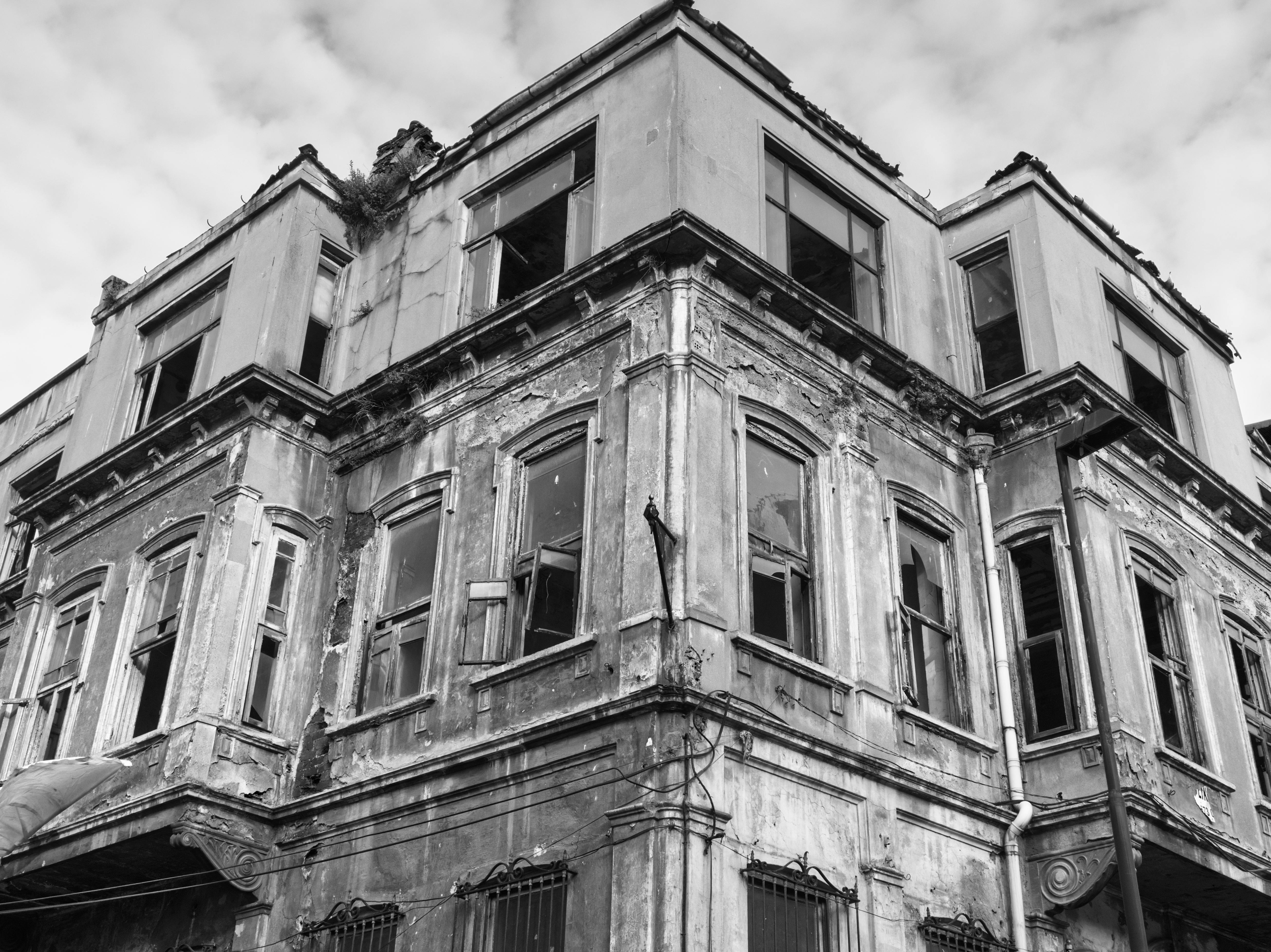The Energy Vampires Haunting Your Home — Photo by Abdus Samad Mahkri on Pexels