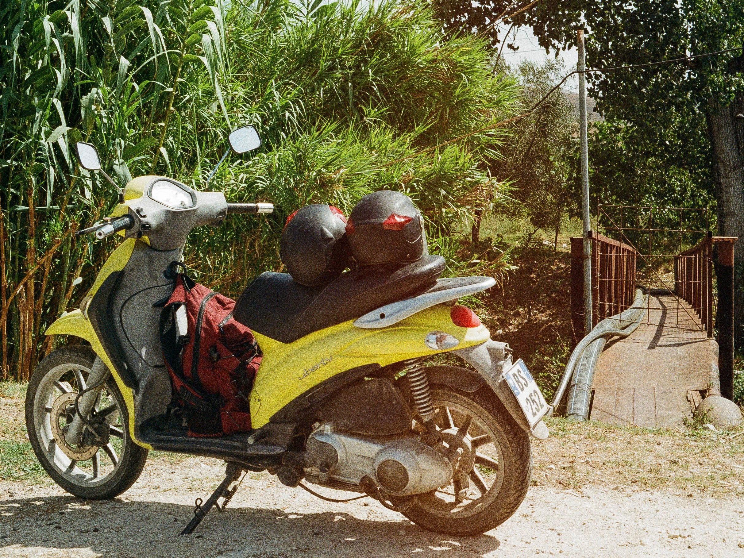 There’s An Electric Scooter Gold Rush Happening In India — Photo by Luke Bryan on Pexels