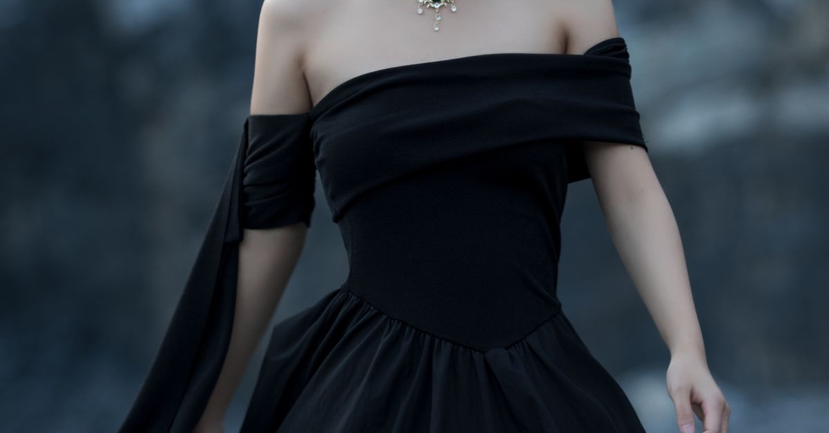 The Black Dress and Shawl