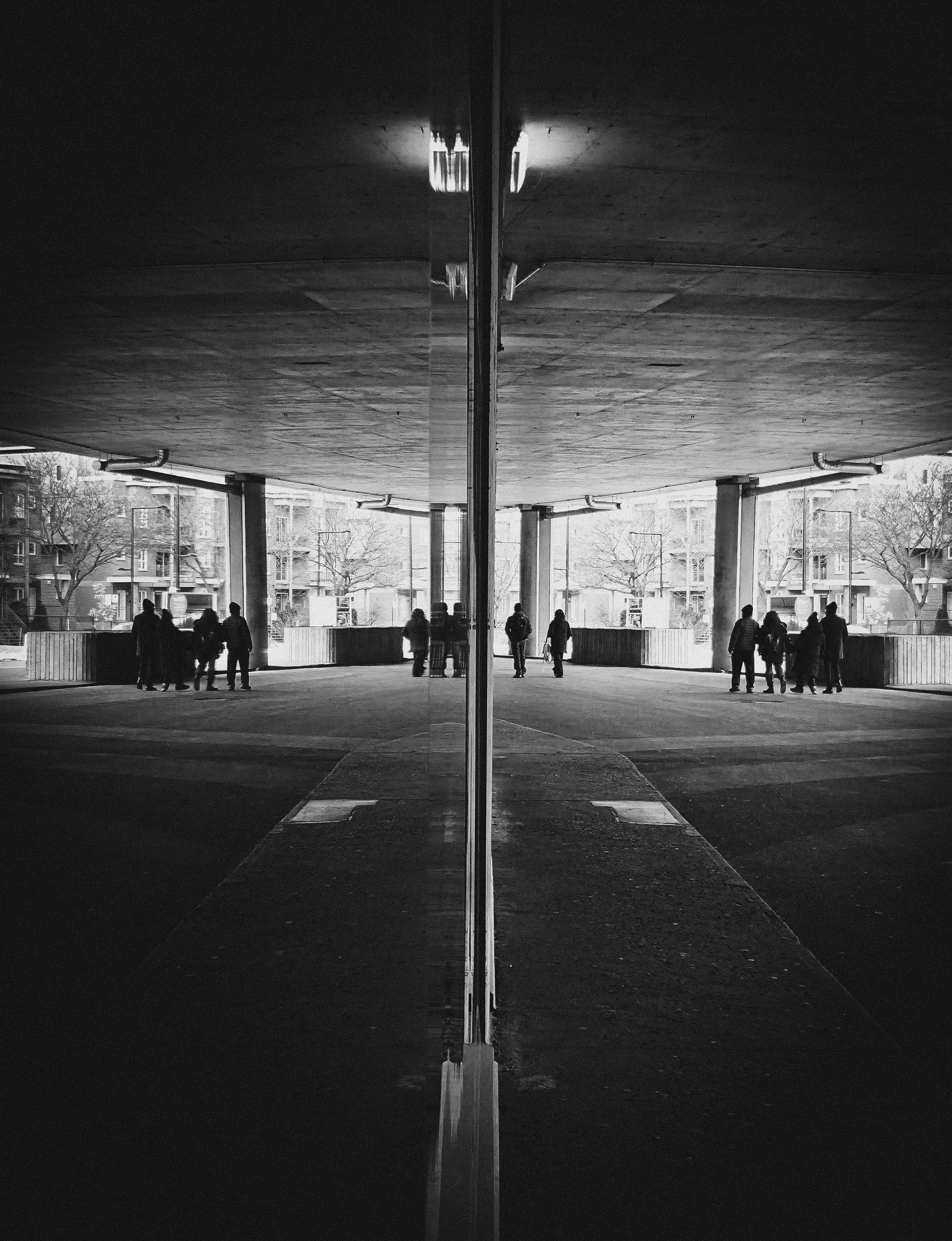 Ücretsiz @dış mekan, artistik, ayna içeren Ücretsiz stok fotoğraf Stok Fotoğraflar