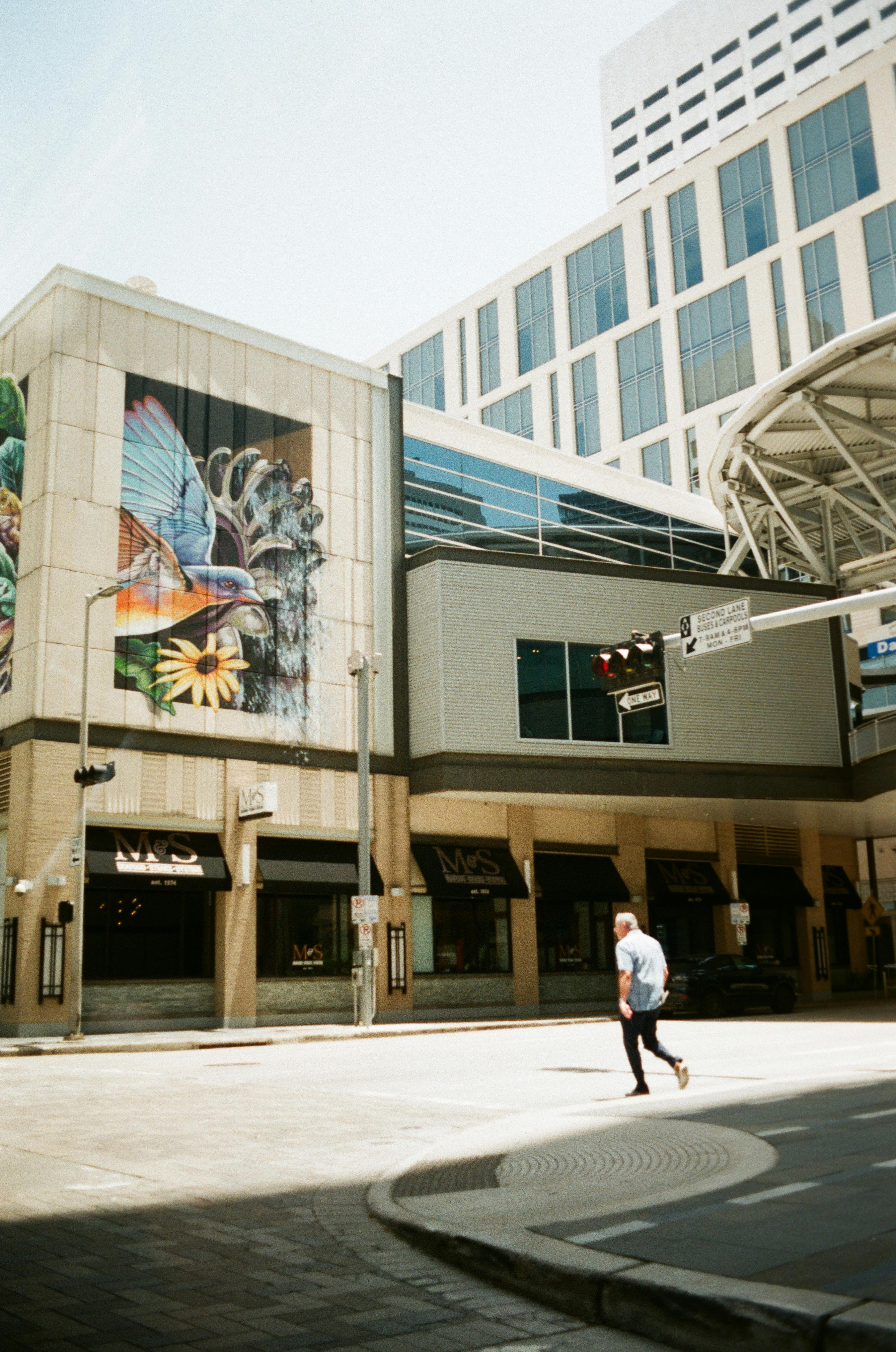 Bezpłatne Darmowe zdjęcie z galerii z architektura, biegacz, bruk Zdjęcie z galerii